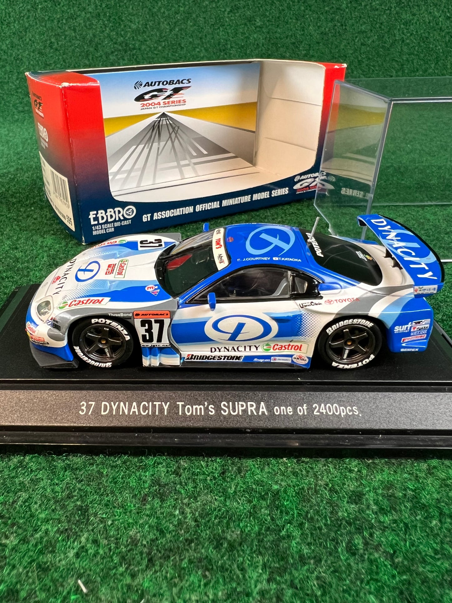 EBBRO - 2004 JGTC Dynacity Tom's Toyota Supra 1/43 Scale Diecast