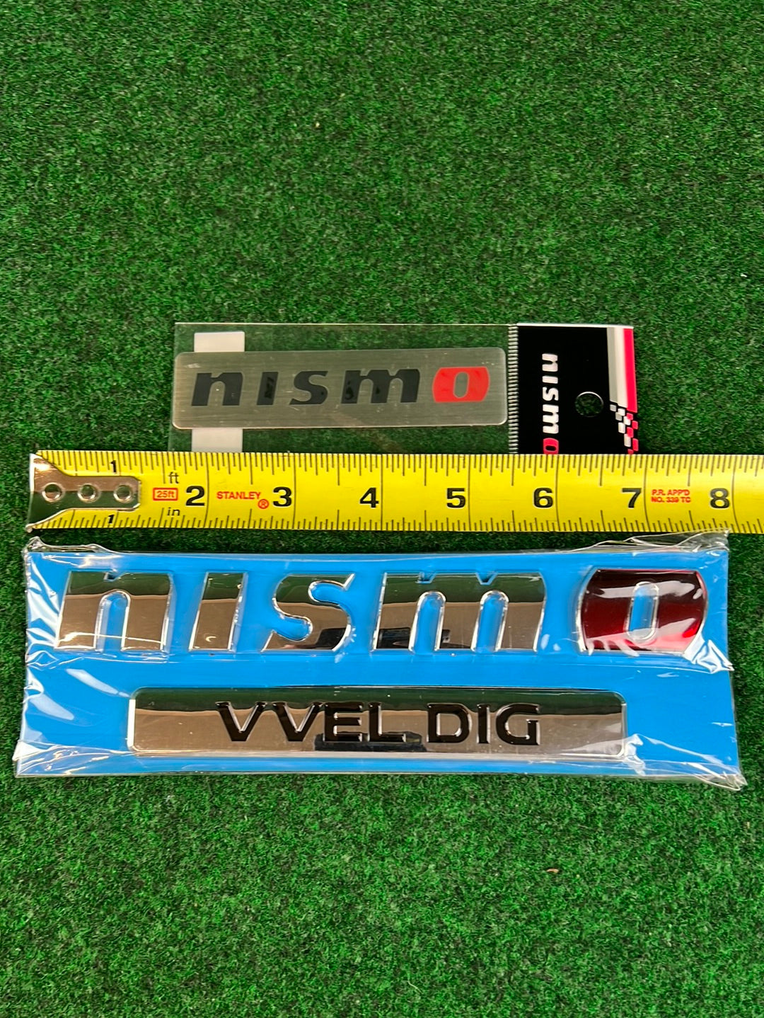 NISMO - Nissan Patrol Armada Pathfinder NISMO & VVEL DIG Replica Emblem and Authentic Brushed Nismo Plate Set