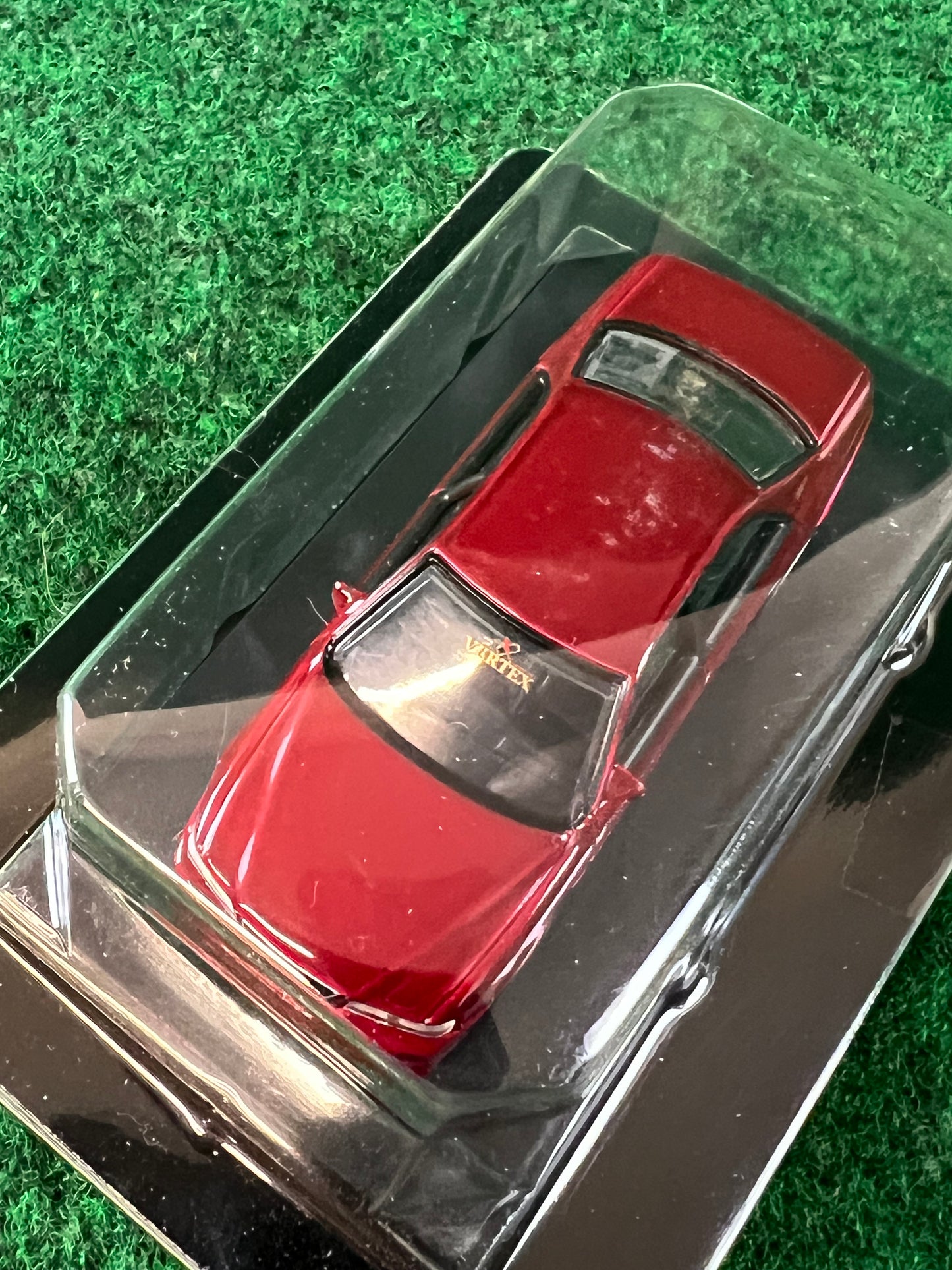 Aoshima - Option Vertex Toyota Chaser JZX100 (Metallic Red) 1/64 Scale Diecast Car