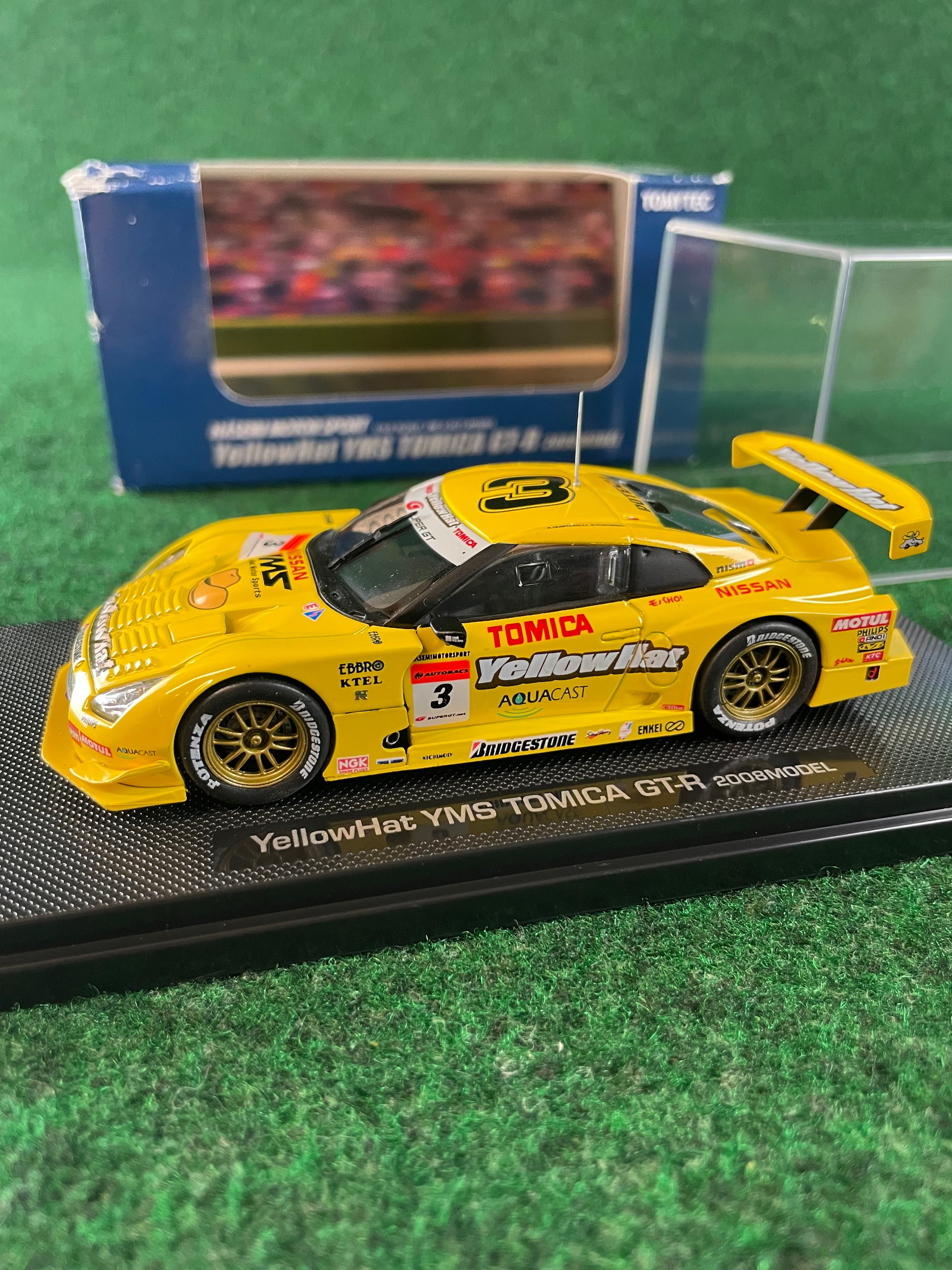 EBBRO TOMYTEC - SUPERGT YMS Hasemi Motorsport Nissan R35 GT-R 1/43