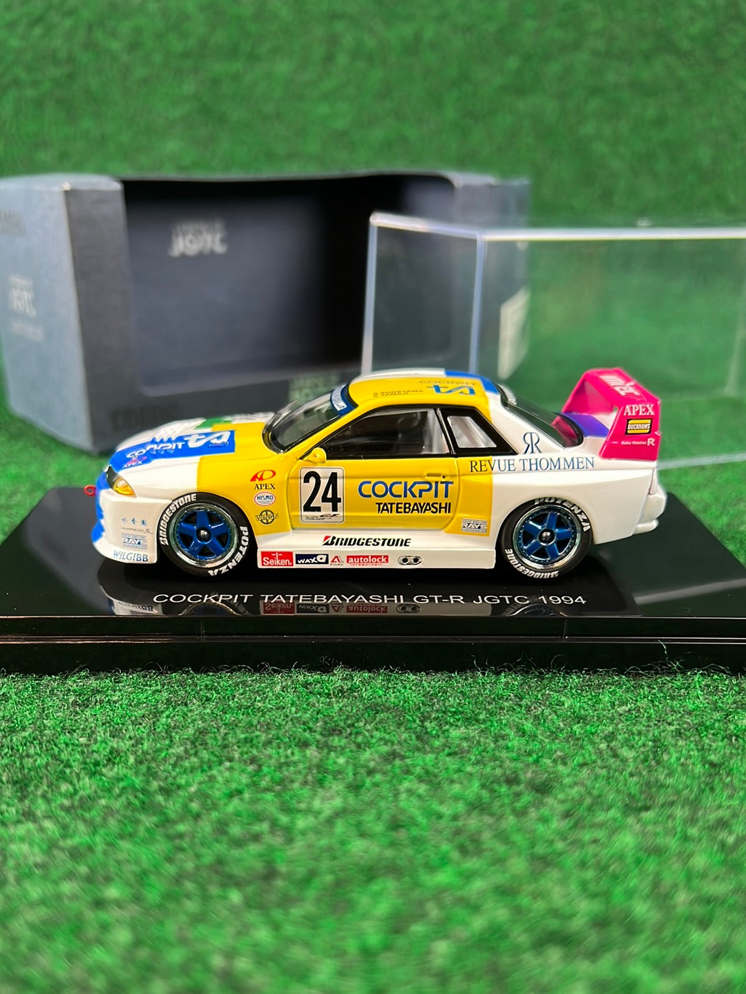 EBBRO JGTC Legends Cockpit 1994 Nissan Skyline R32 GTR 1/43 Scale Diecast