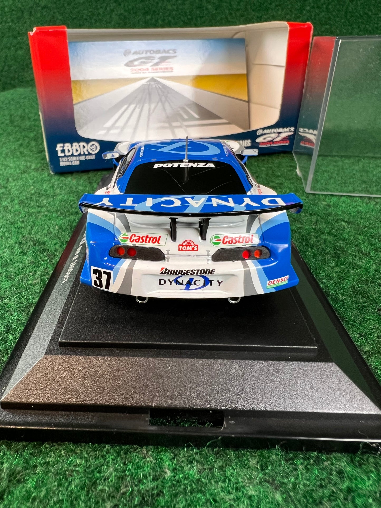 EBBRO - 2004 JGTC Dynacity Tom's Toyota Supra 1/43 Scale Diecast