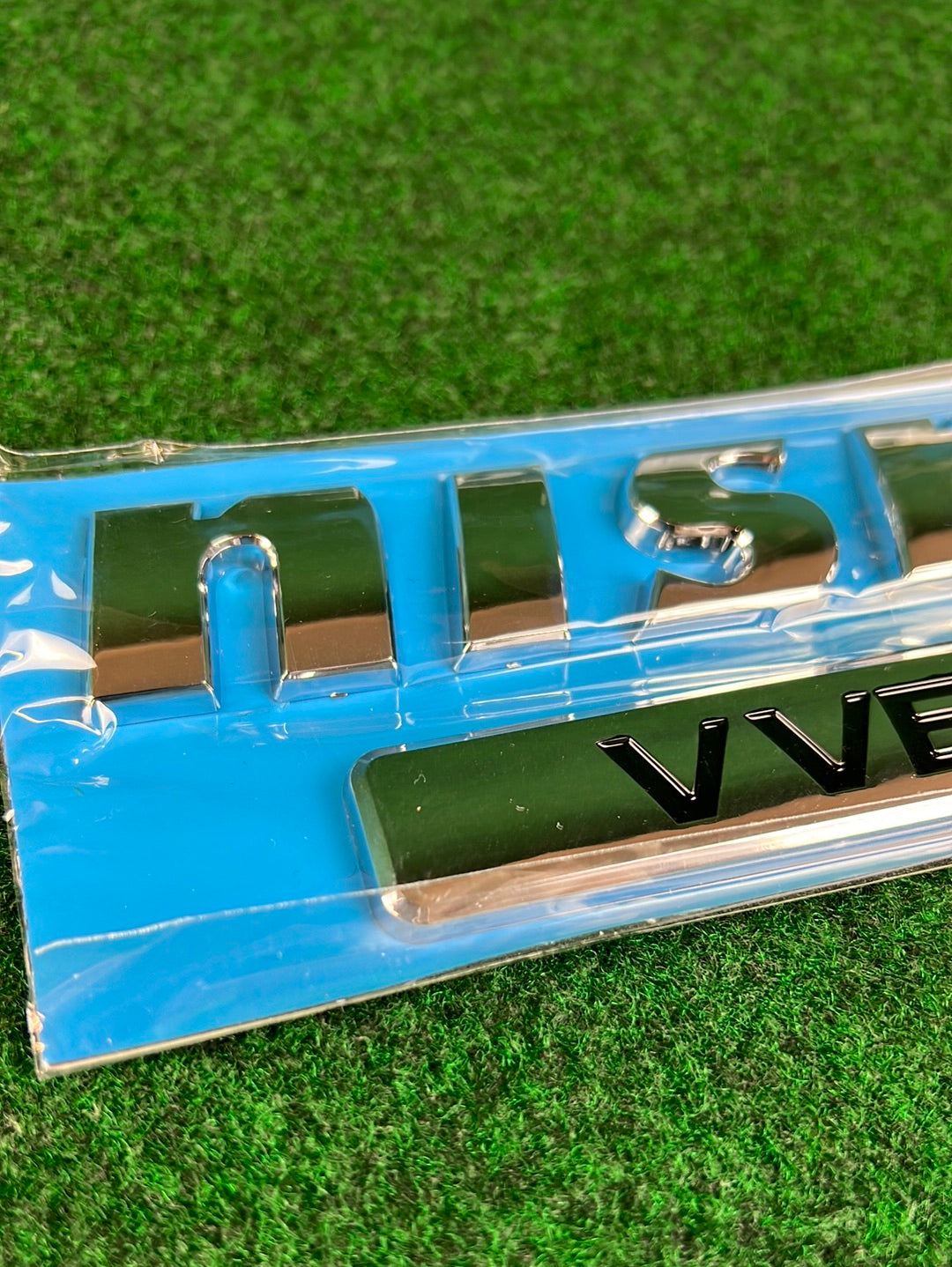 NISMO - Nissan Patrol Armada Pathfinder NISMO & VVEL DIG Replica Emblem and Authentic Brushed Nismo Plate Set