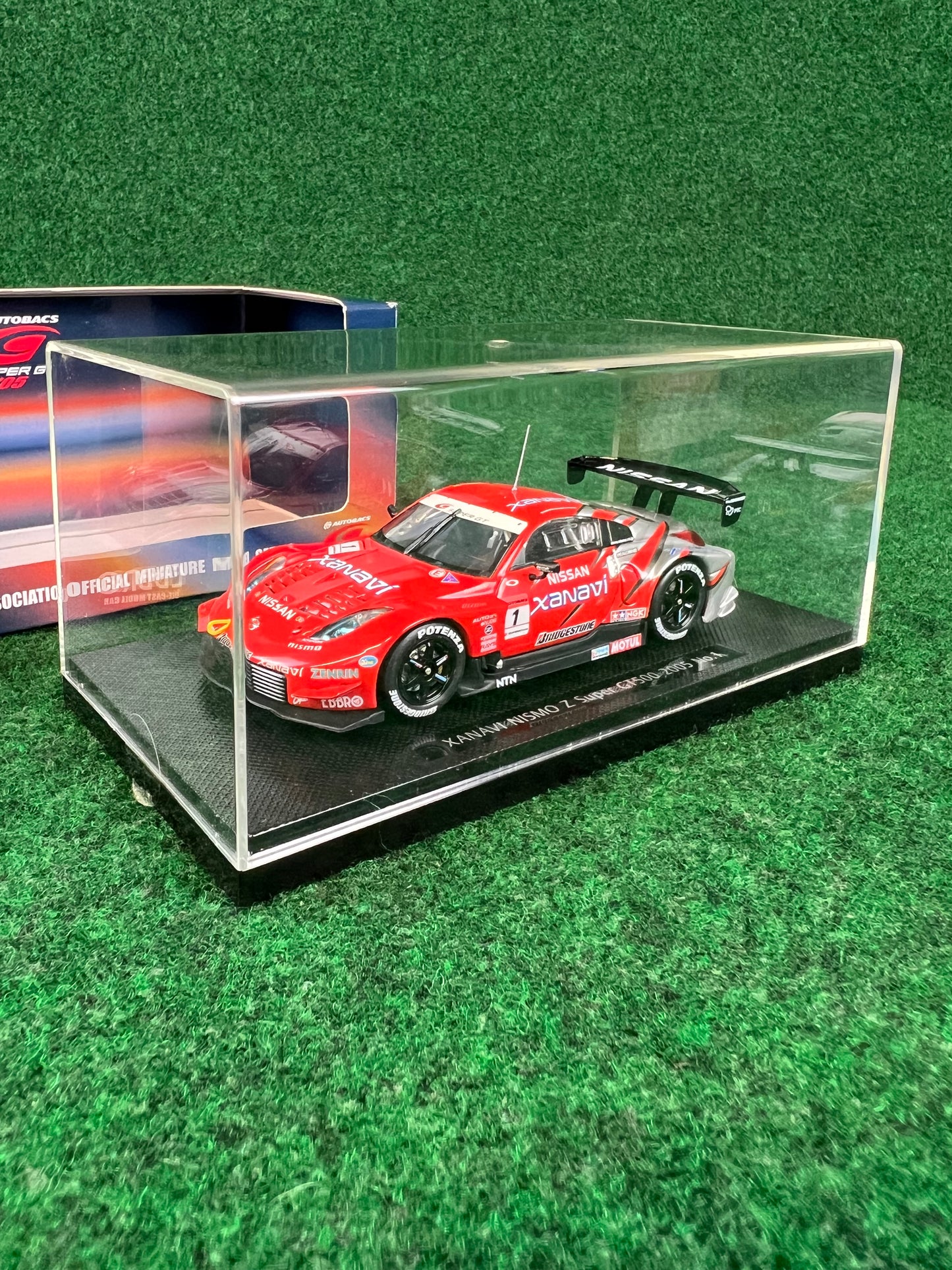 EBBRO SuperGT 2005 XANAVI Nismo Nissan Fairlady Z #1 1/43 Scale Diecast