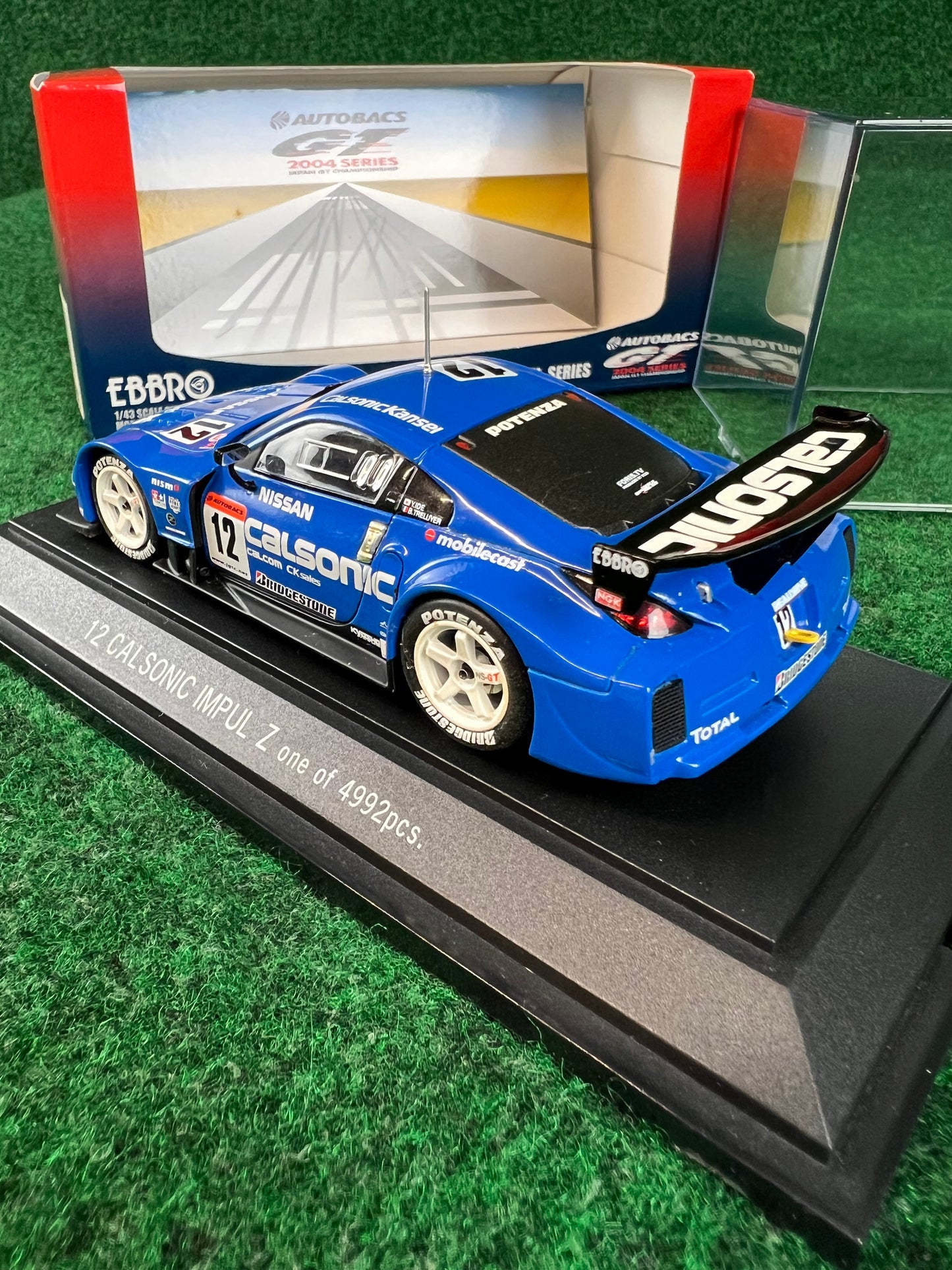 EBBRO JGTC 2004 Calsonic IMPUL Nissan Fairlady Z 1/43 Scale Diecast