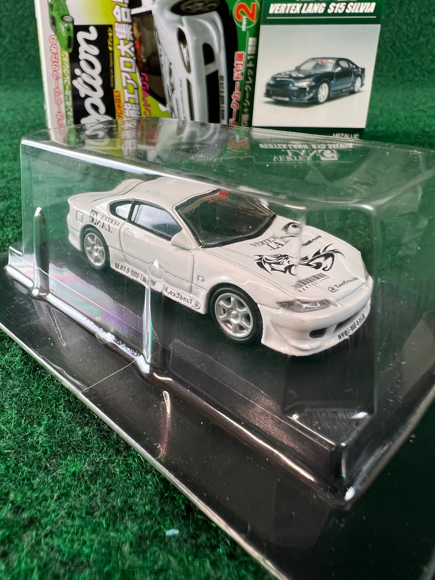 Aoshima - Option Vertex Lang Nissan Silvia S15 (White) 1/64 Scale Diecast Car
