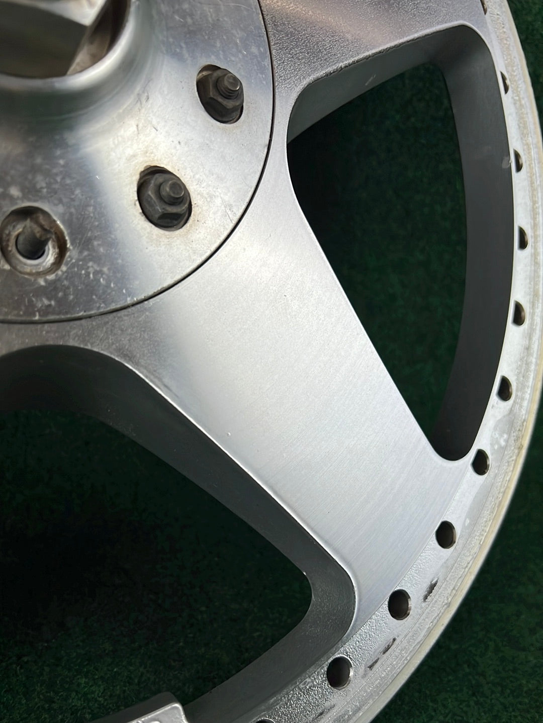 Veilside Andrew - 3 Piece Wheel Face with Center Cap for Wheel