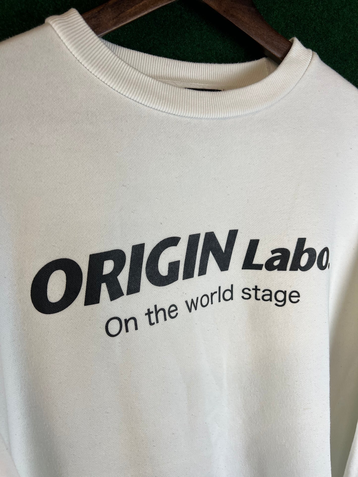 Origin Labo - White Crewneck Sweatshirt
