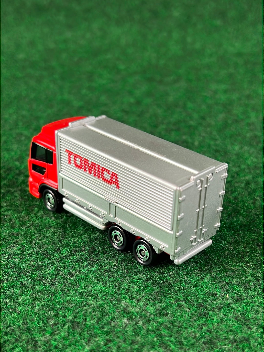 TOMICA Cargo Delivery Van and Toyota Crown Japanese Police Toy Car Set