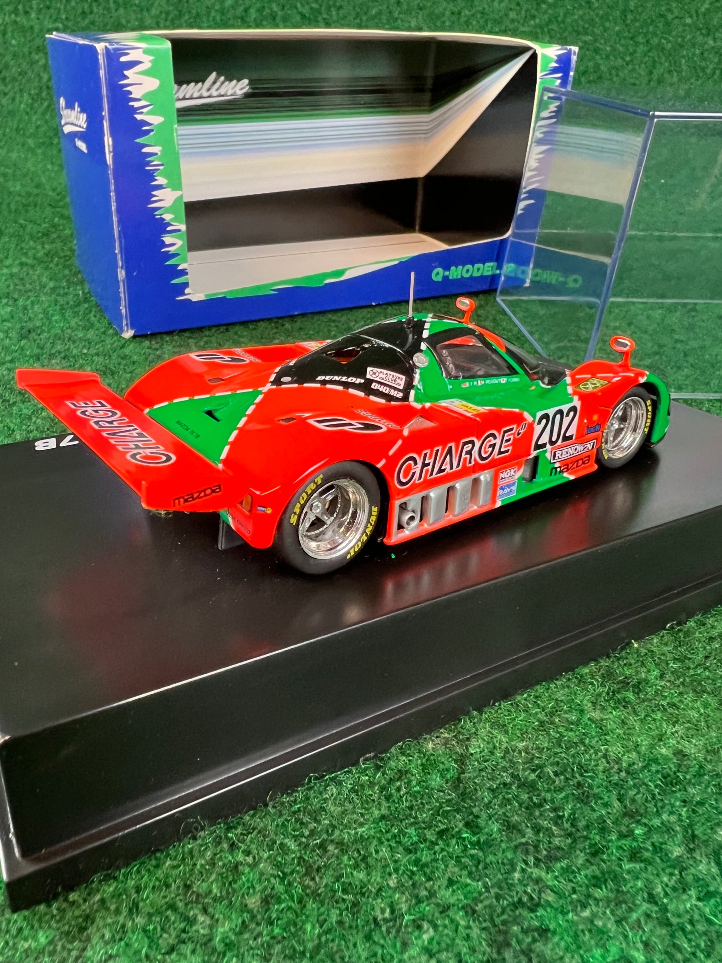 Streamline Q-Model - Mazda 767B #202 1/43 Scale Model