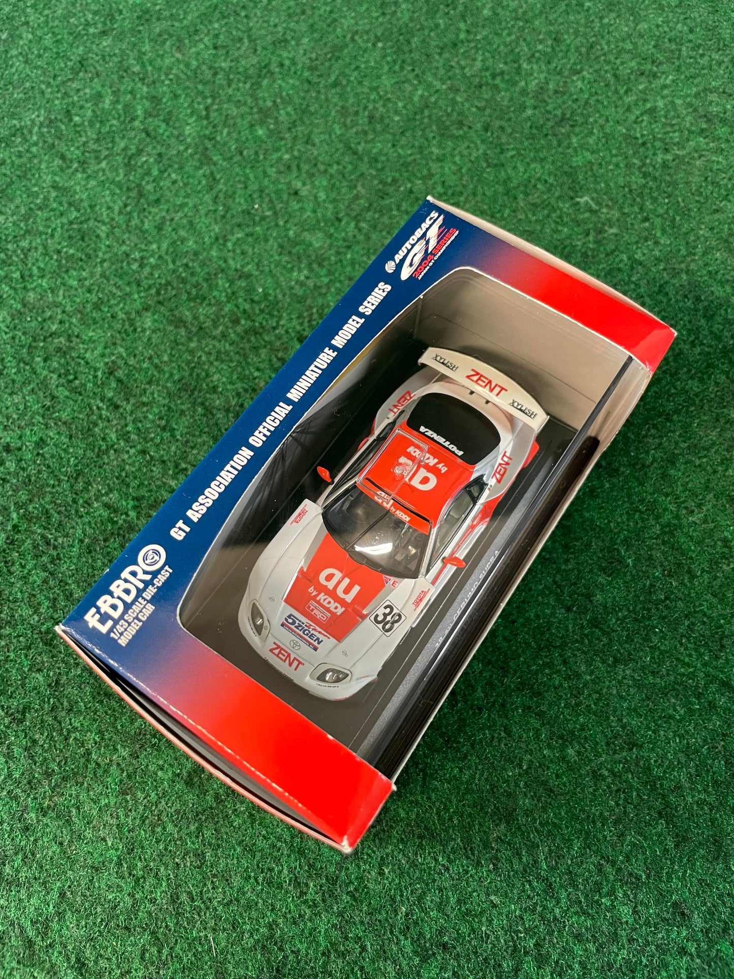 EBBRO - 2004 JGTC au Cerumo Toyota Supra 1/43 Scale Diecast