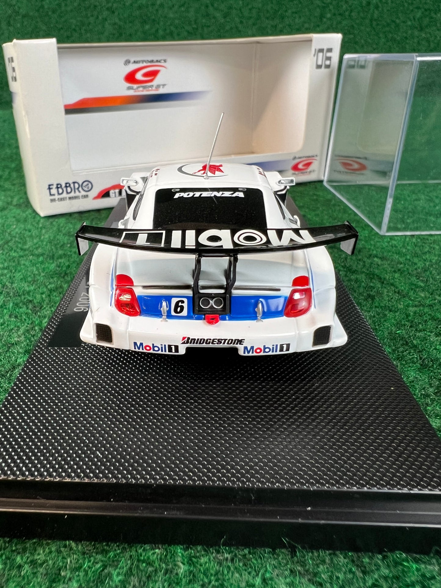 EBBRO 2006 SuperGT Mobil1 Lexus SC430 1/43 Scale Diecast