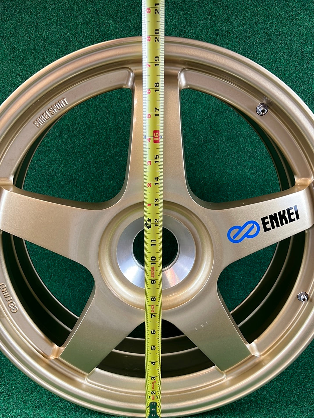 ENKEI - FET Power Craft Toyota Corolla #8 Car NEW! Unused! JTCC Center Lock Race Wheel