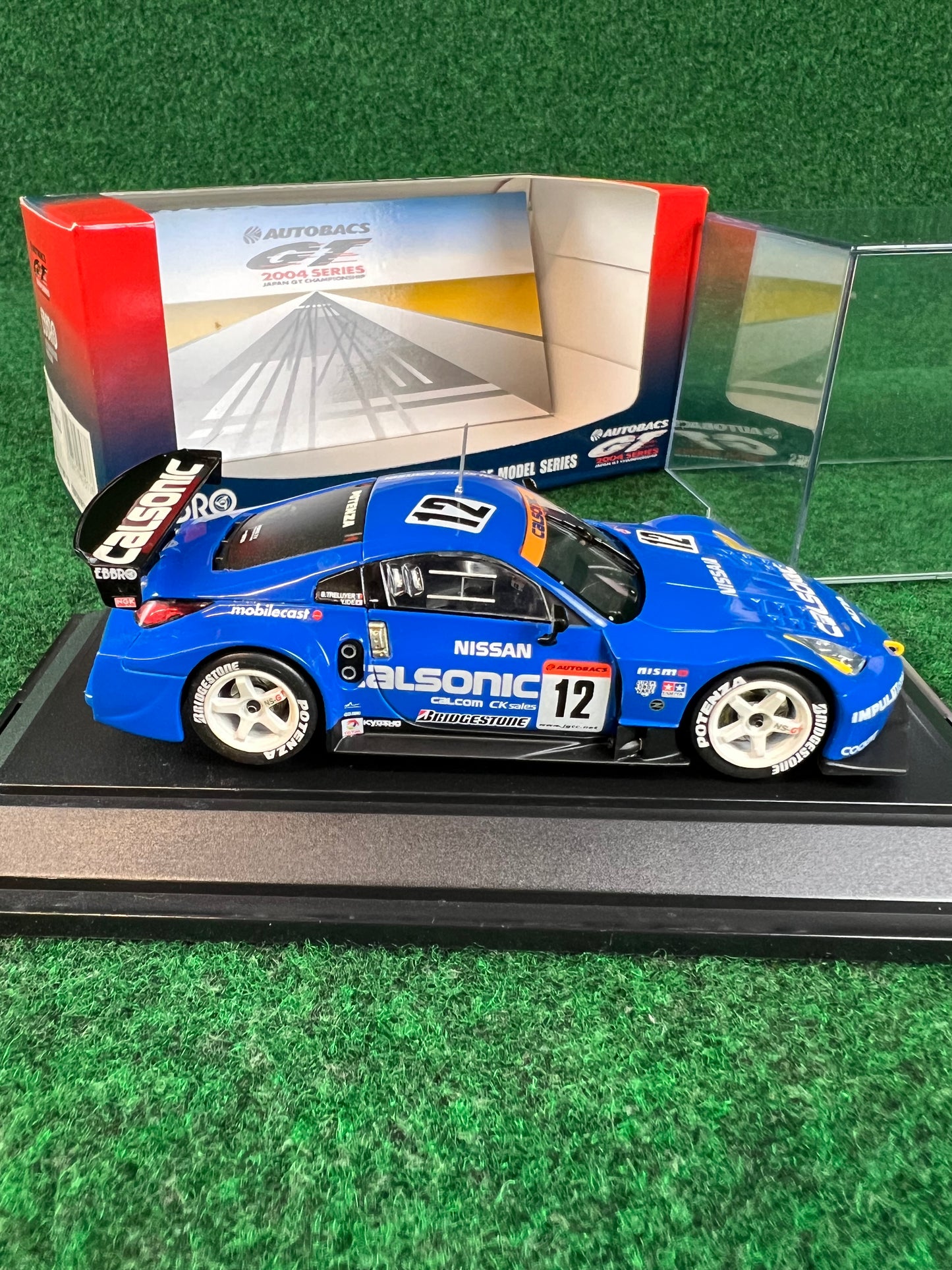 EBBRO JGTC 2004 Calsonic IMPUL Nissan Fairlady Z 1/43 Scale Diecast