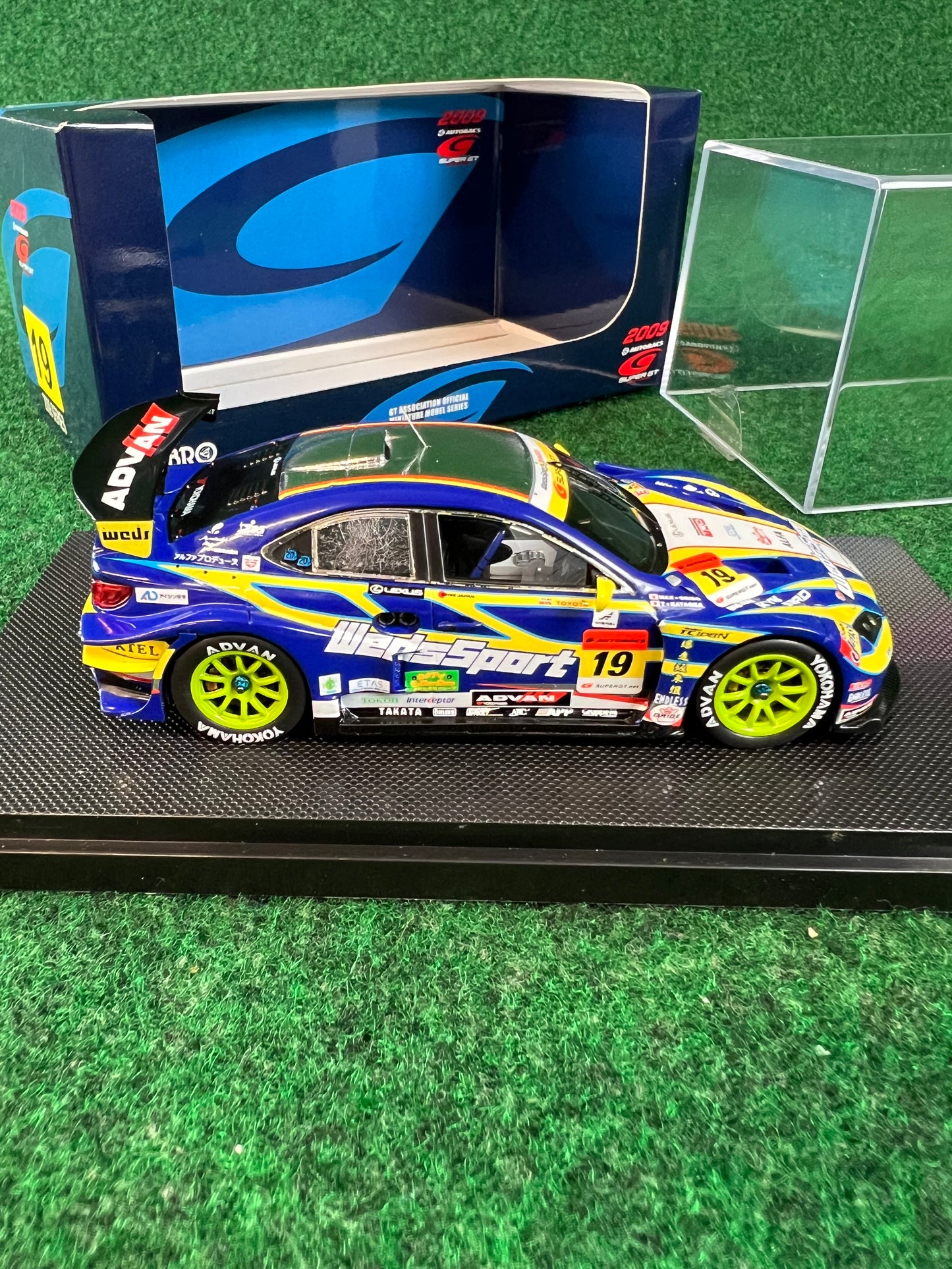 EBBRO - Wedssport SuperGT Lexus IS350 1/43 Scale Diecast