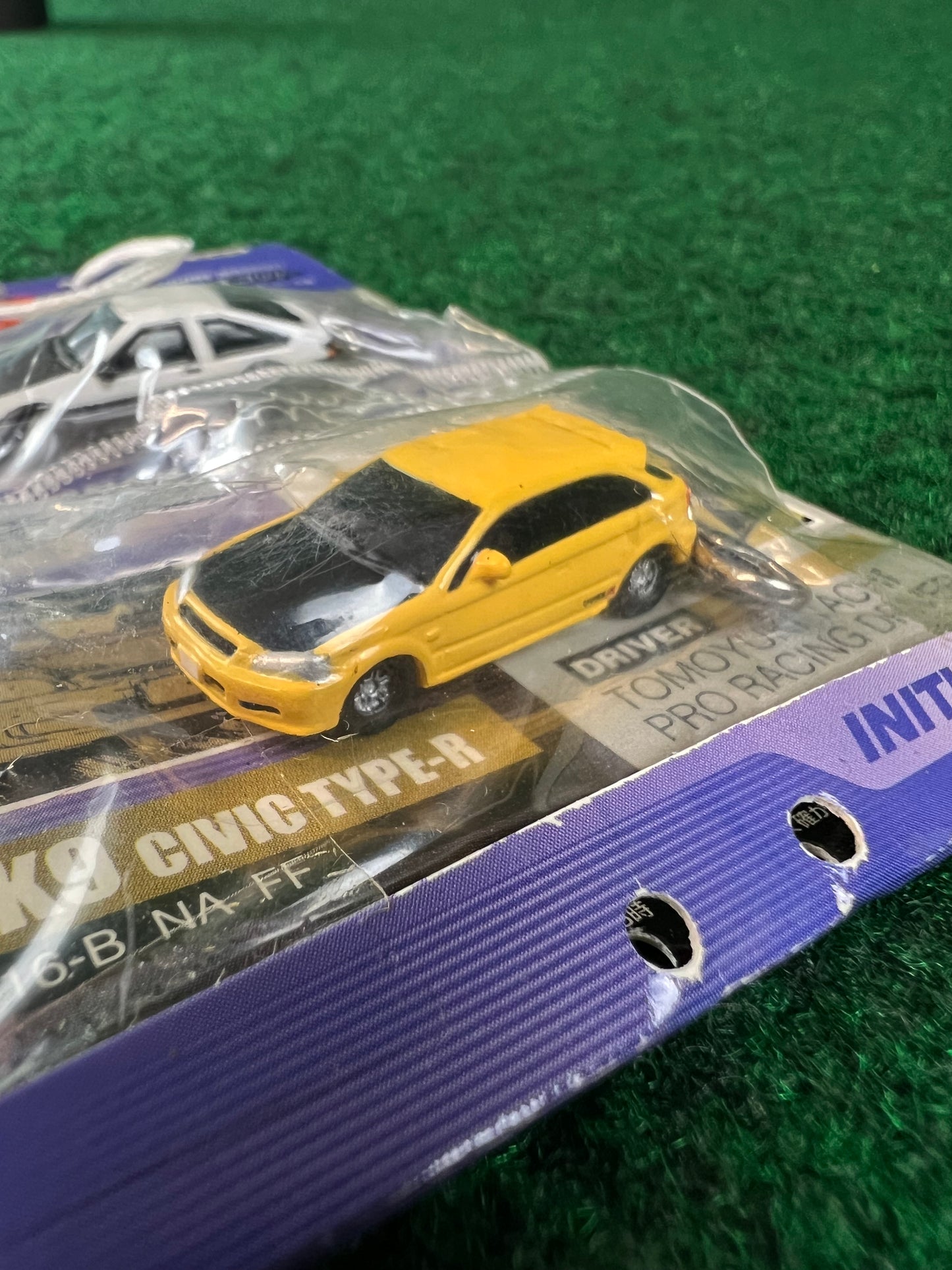 Initial D - Toyota Corolla AE86 & Honda Civic EK9 Mini Car Keychain Set