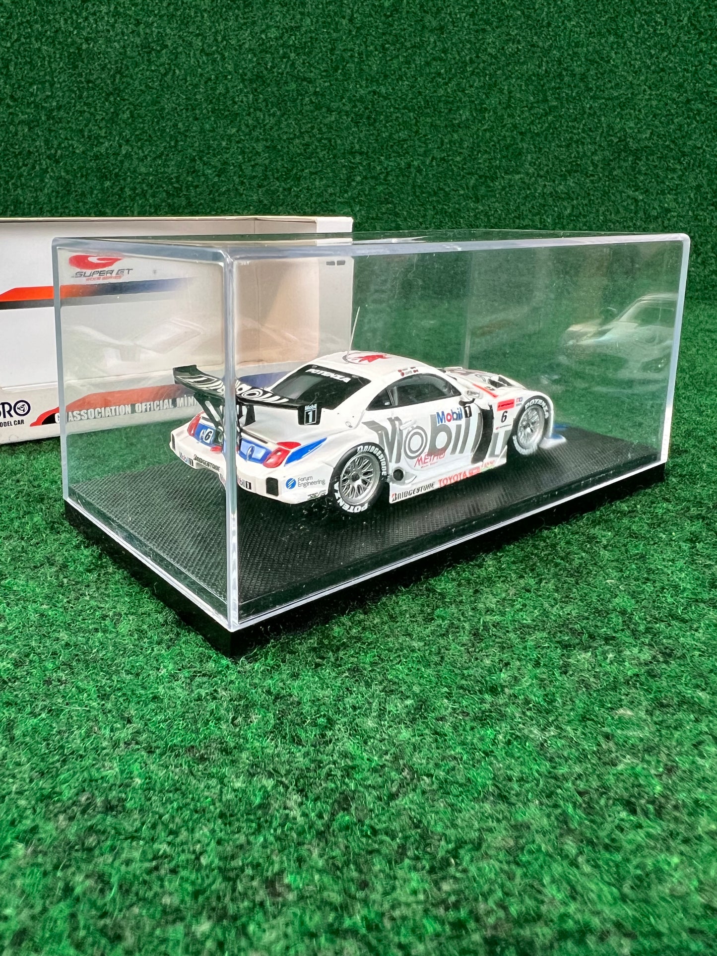 EBBRO 2006 SuperGT Mobil1 Lexus SC430 1/43 Scale Diecast