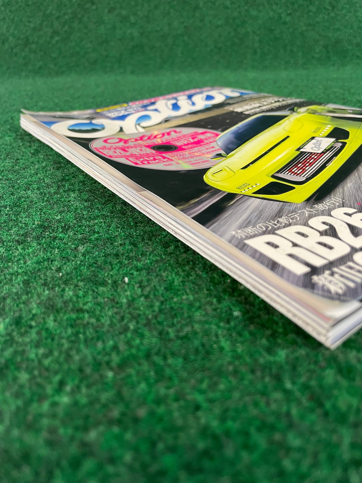 Option Magazine - December 2015 (Rocket Bunny Mazda RX-7 Cover)