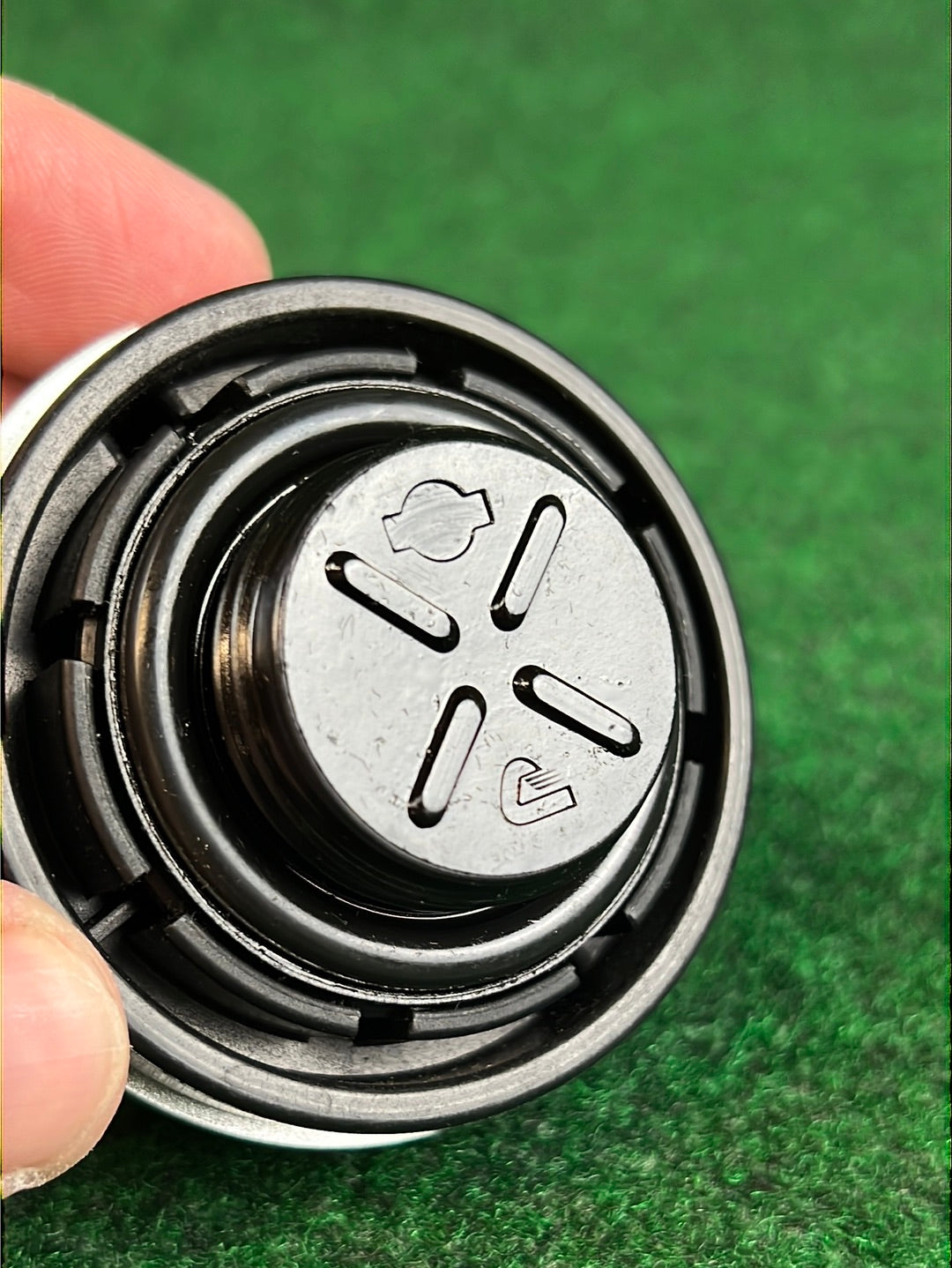 NISMO - Nismo Oil Filler Cap Nissan (Late Model Type)