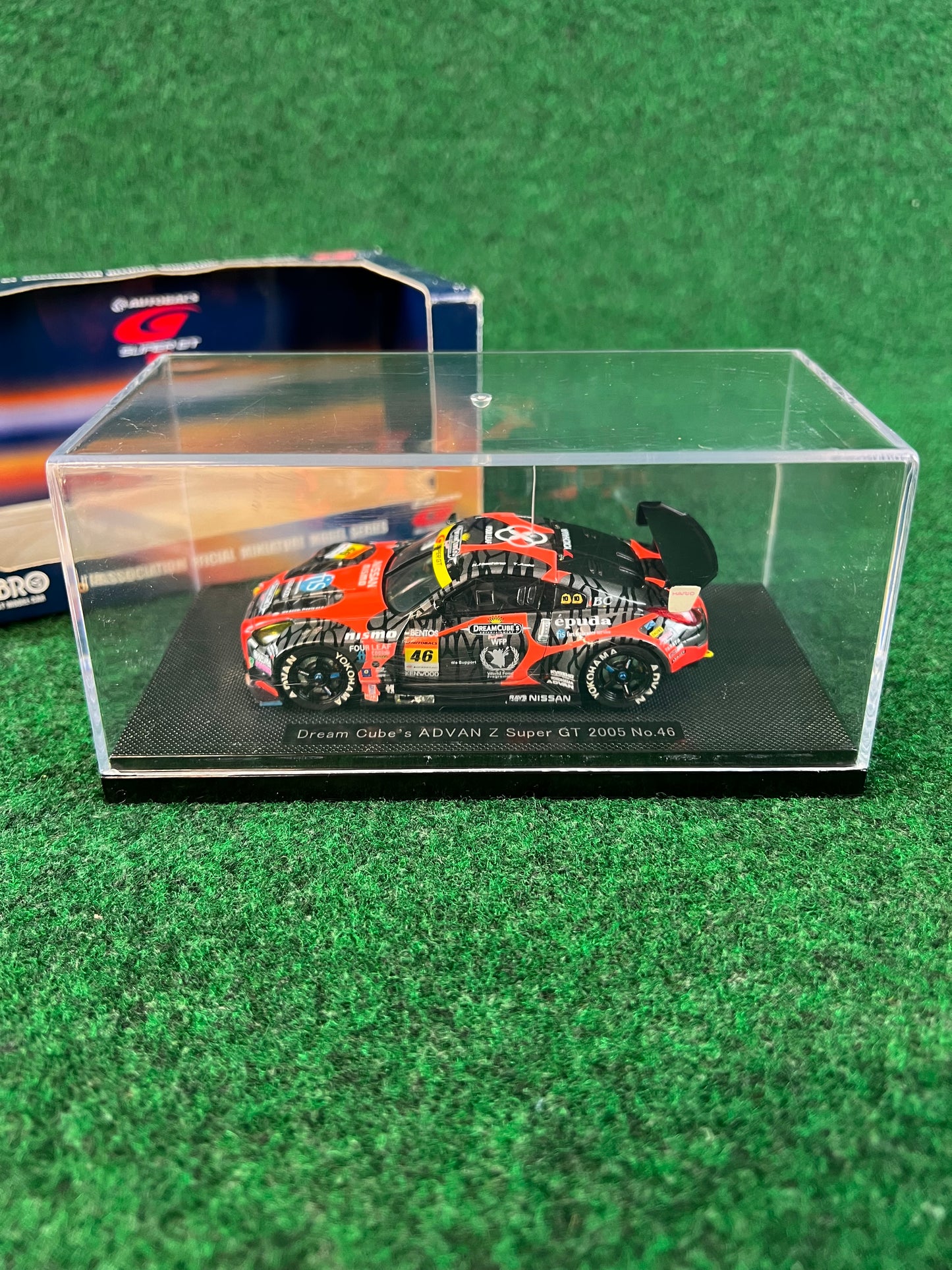 EBBRO Dream Cube's ADVAN SuperGT Nissan Fairlady Z 2005 Diecast