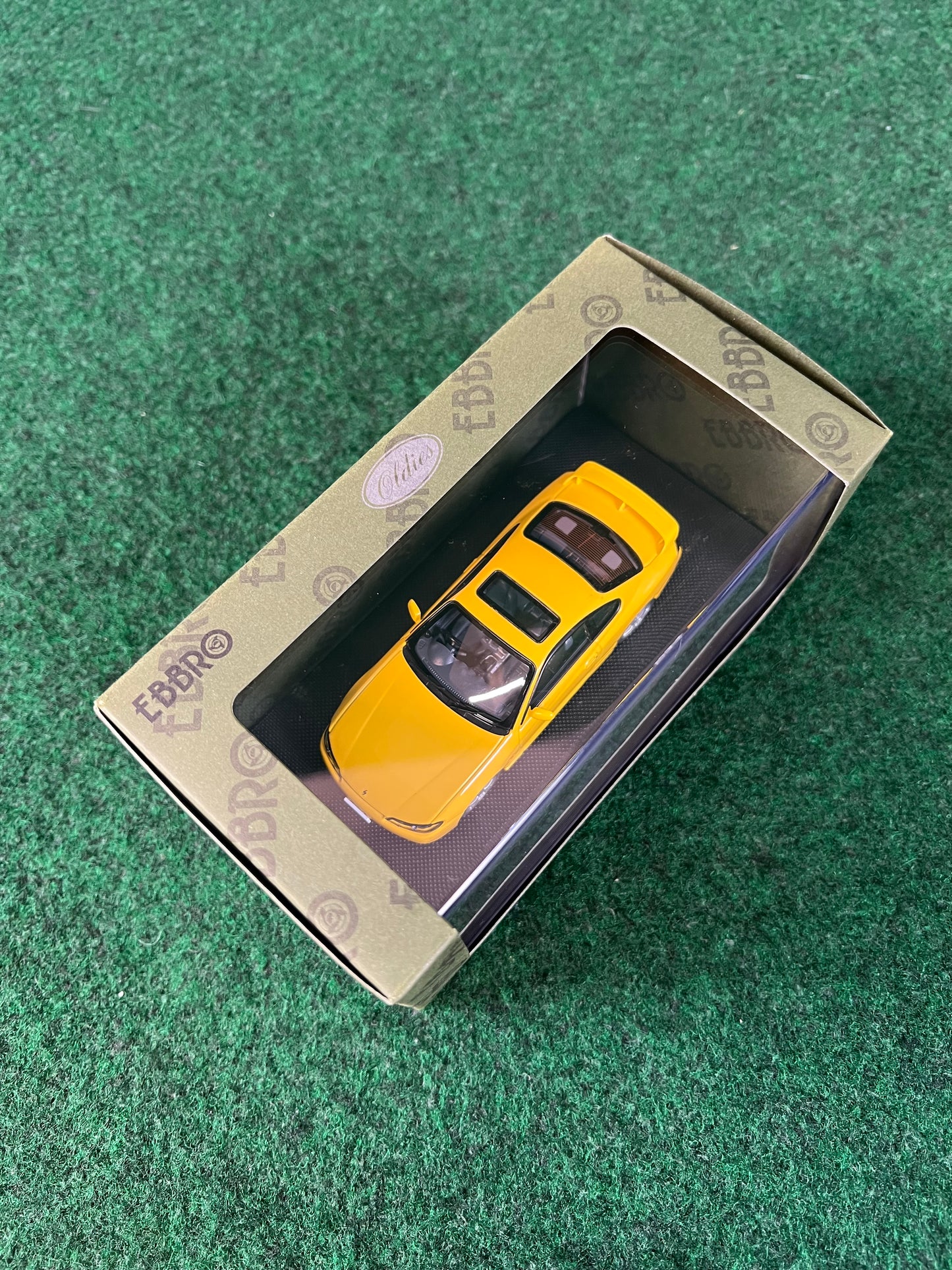 EBBRO Oldies - 1999 Nissan Silvia S15 Spec R Yellow 1/43 Scale Diecast