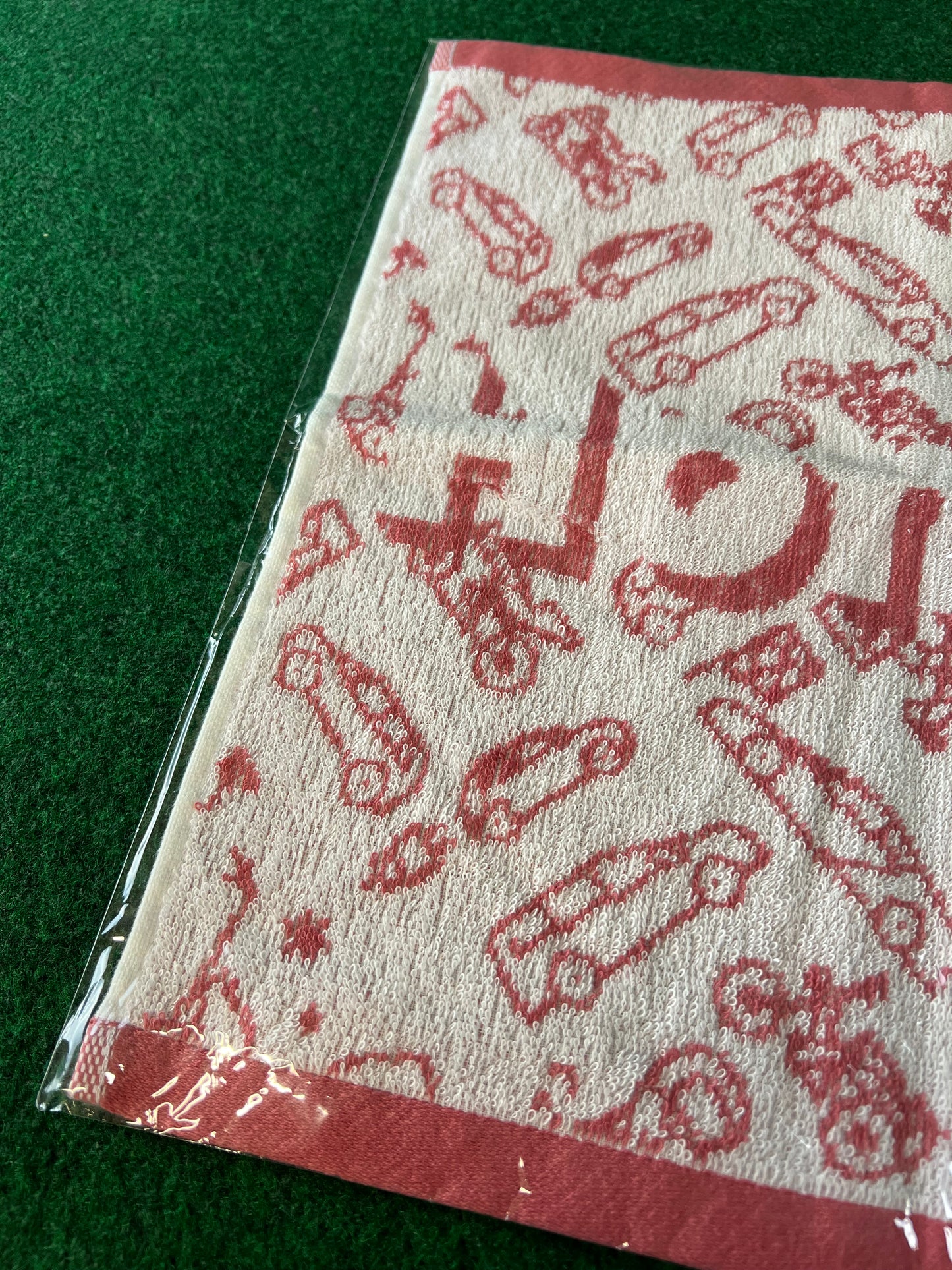 Honda Original - "HONDA" Cartoon Car, Racecar, Motorcycle Images Towel