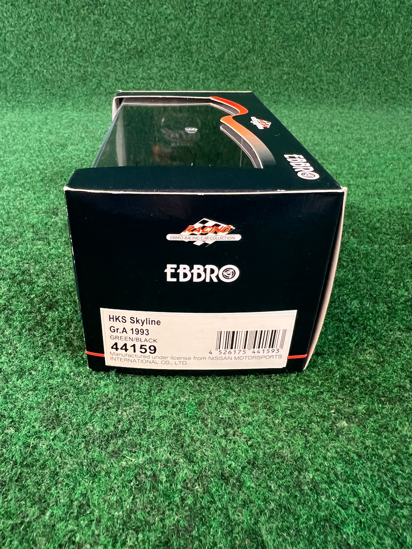 EBBRO Racing Collection - Taisan STP Nissan Skyline R32 GT-R 1/43 Scale Diecast
