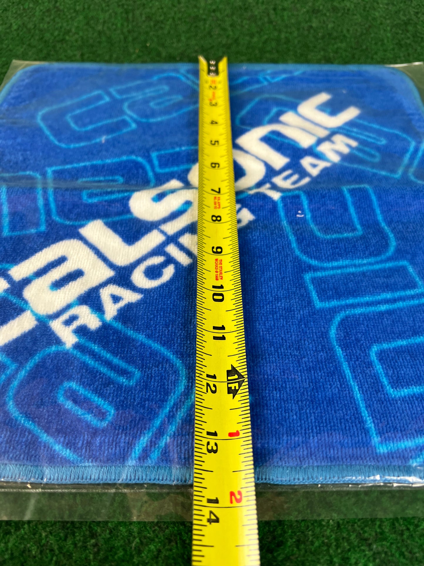 Calsonic Racing Team - Nissan Skyline R33 GTR era Vintage Towel (Unopened)