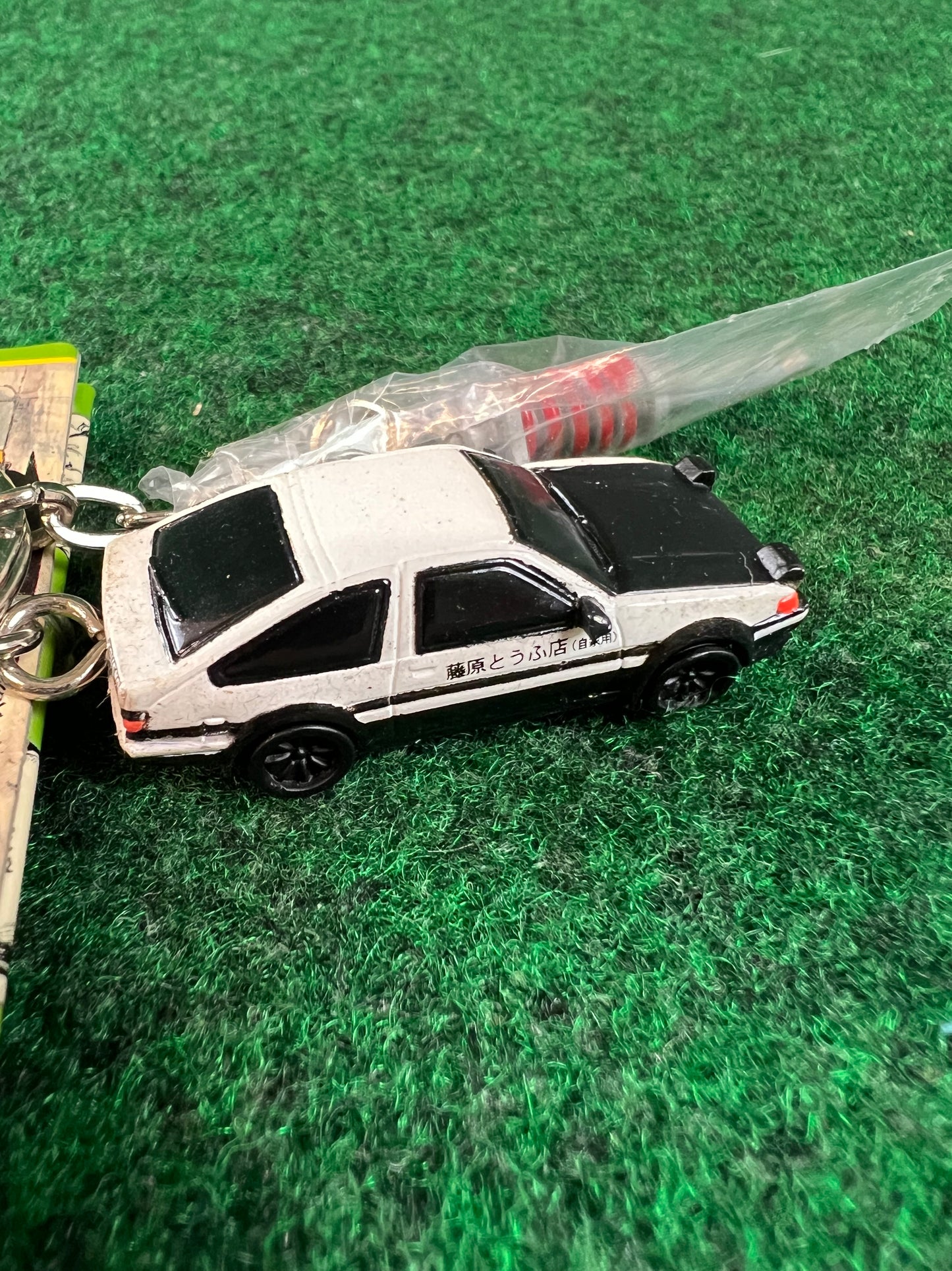 Initial D - Toyota Corolla AE86 (Black Hood) Mini Car & Coilover Charm Keychain