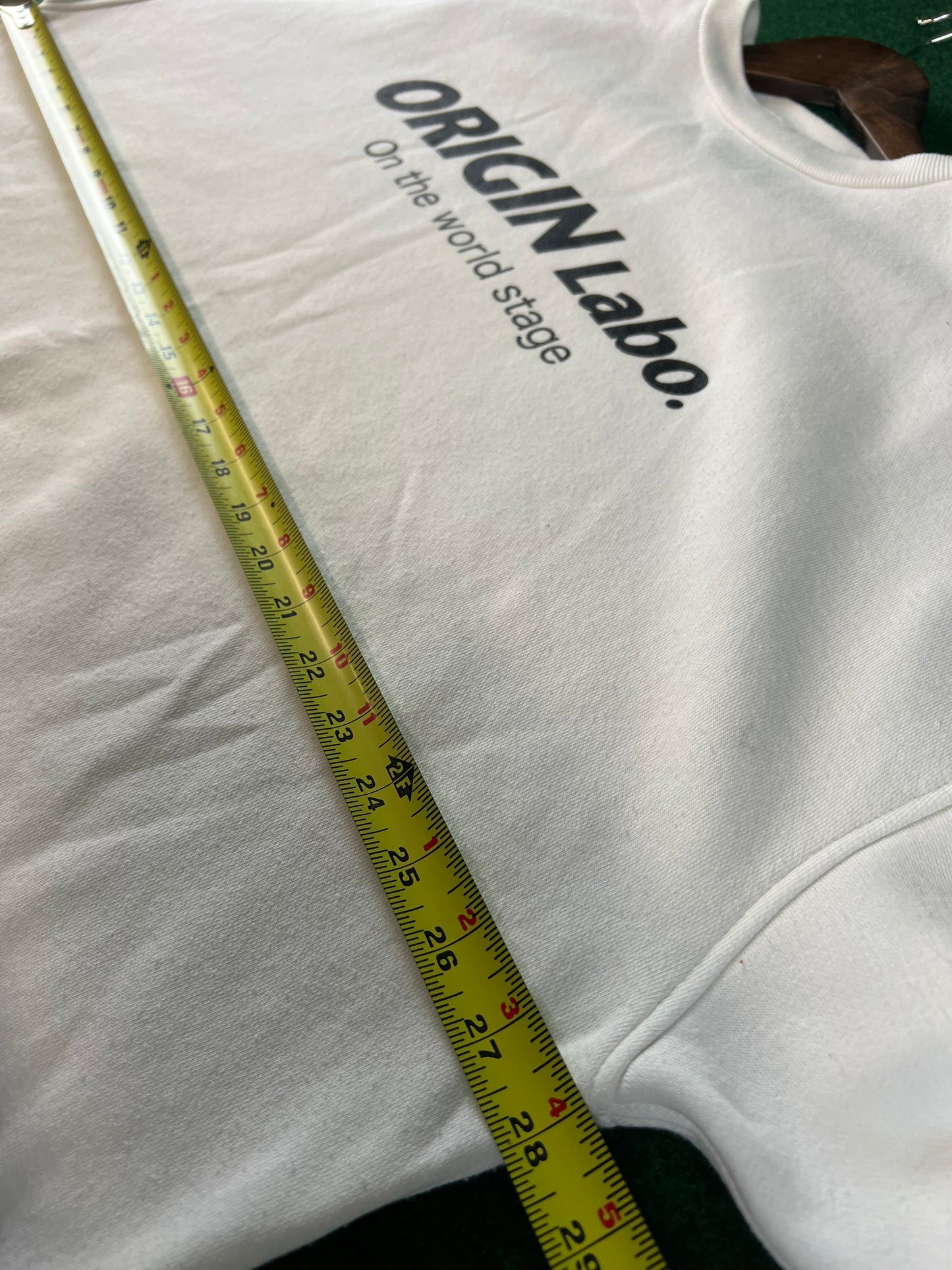 Origin Labo - White Crewneck Sweatshirt