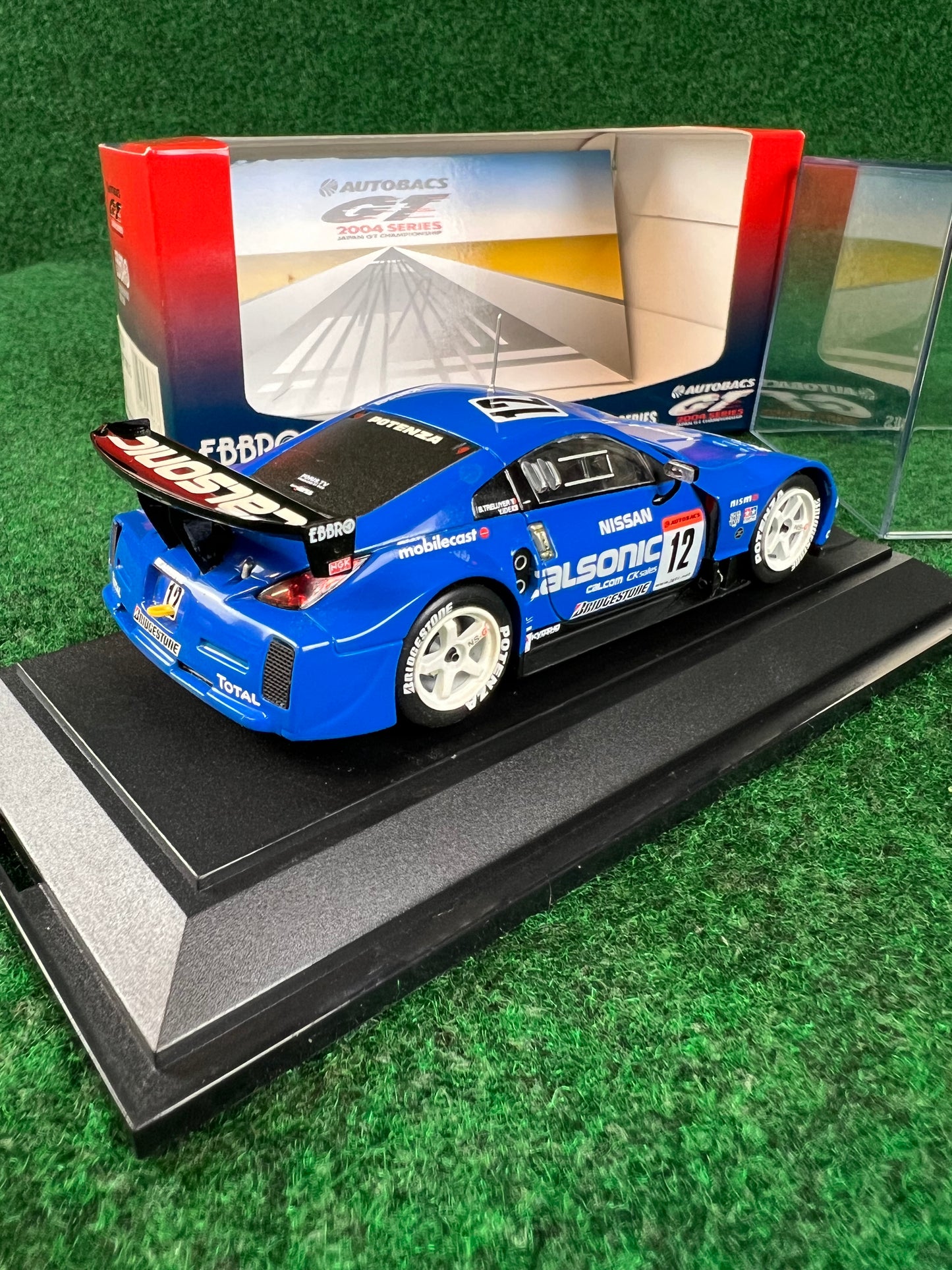 EBBRO JGTC 2004 Calsonic IMPUL Nissan Fairlady Z 1/43 Scale Diecast