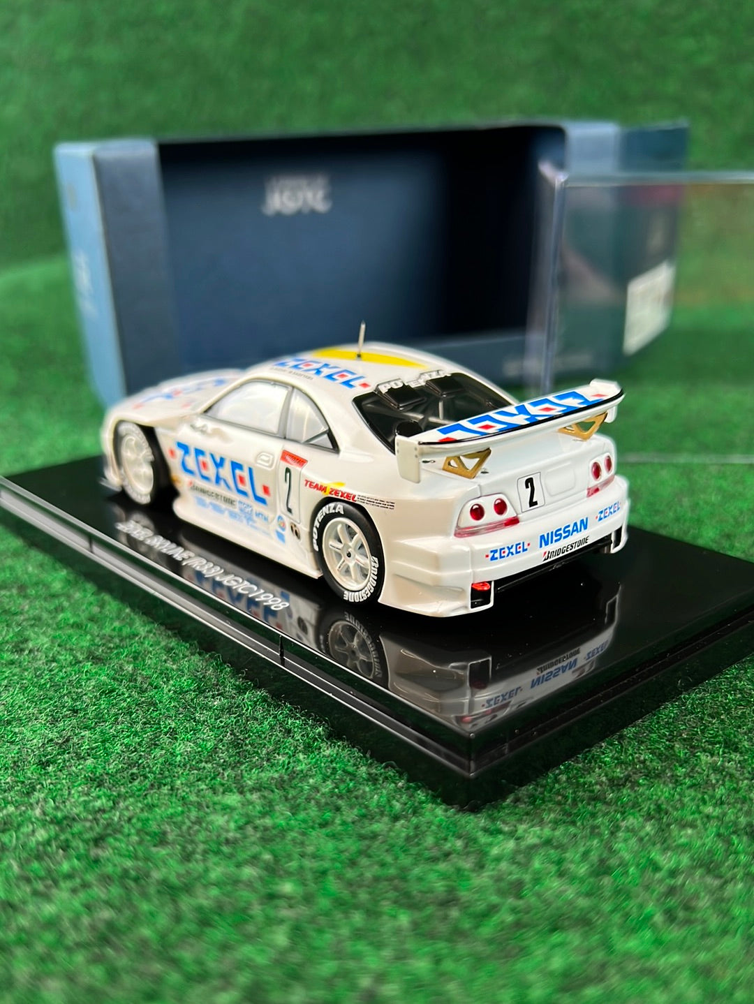 EBBRO Legends of JGTC ZEXEL Nissan Skyline R33 GTR Diecast