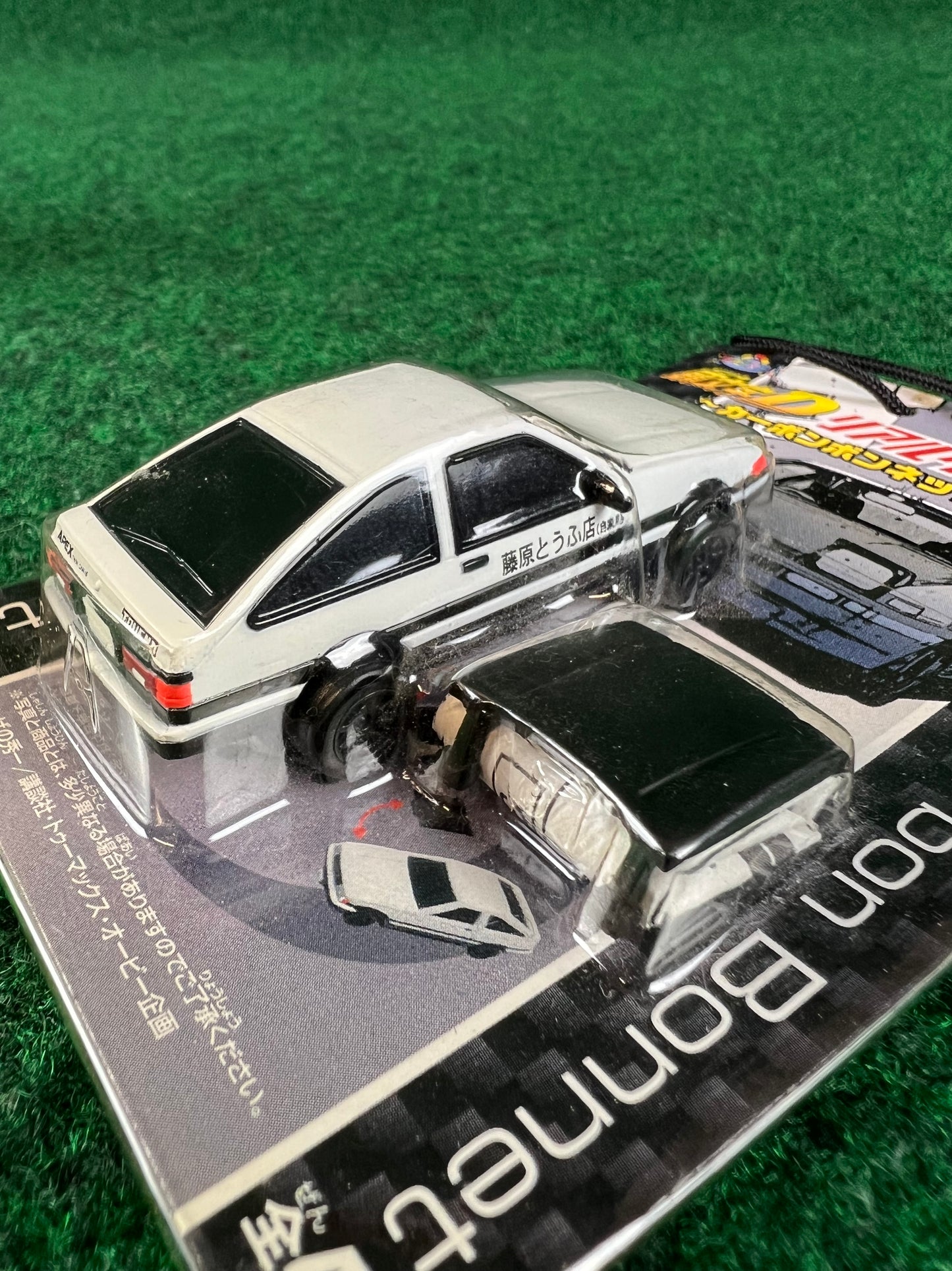 Initial D - Toyota Corolla AE86 w/ Extra Carbon Fiber Hood Toy Car