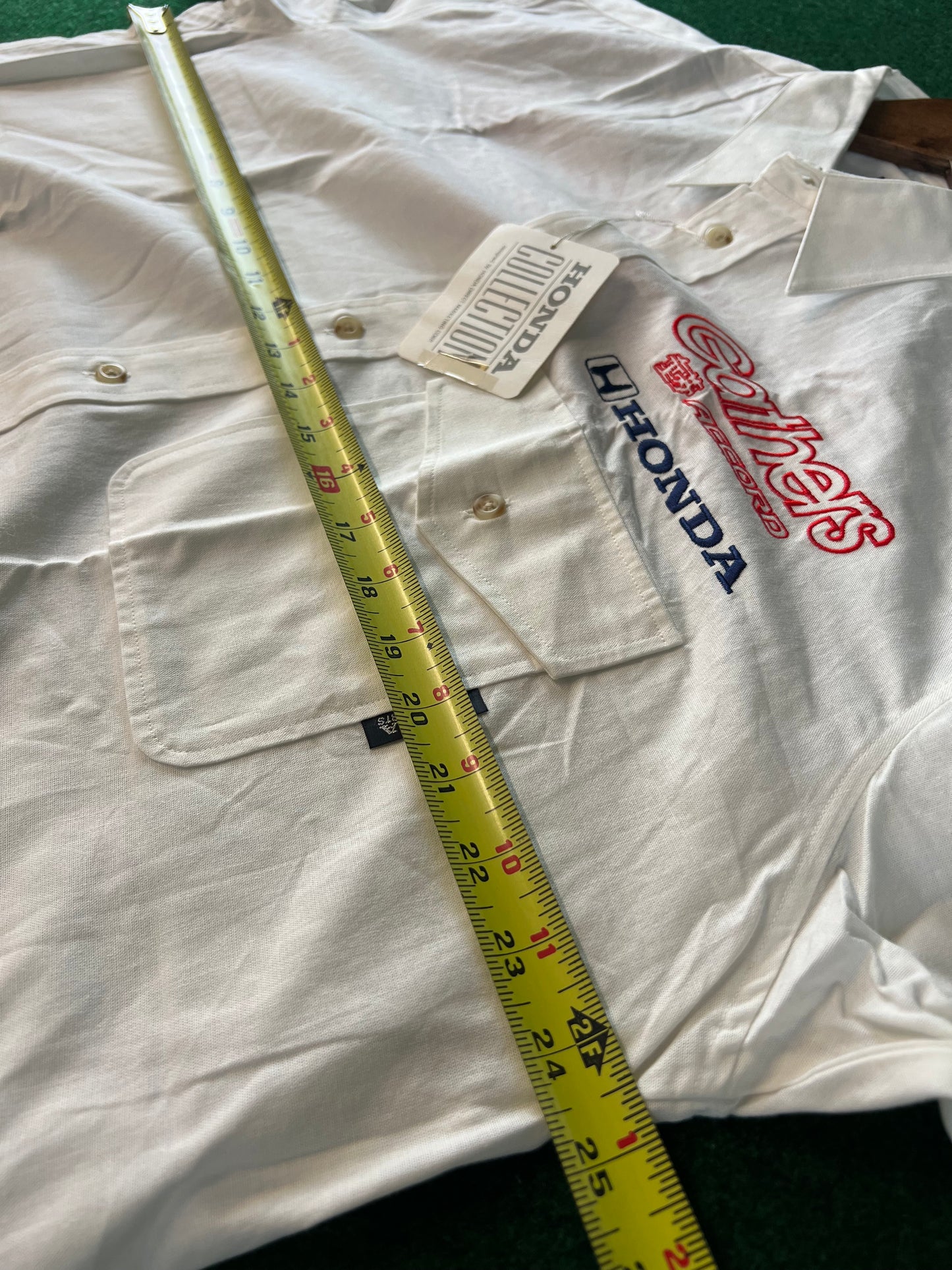 Gathers Honda - Honda Collection JTCC 1997 Honda Accord Buttondown Staff Shirt and #33 Okada Raceday Fan Cheering Flag Set