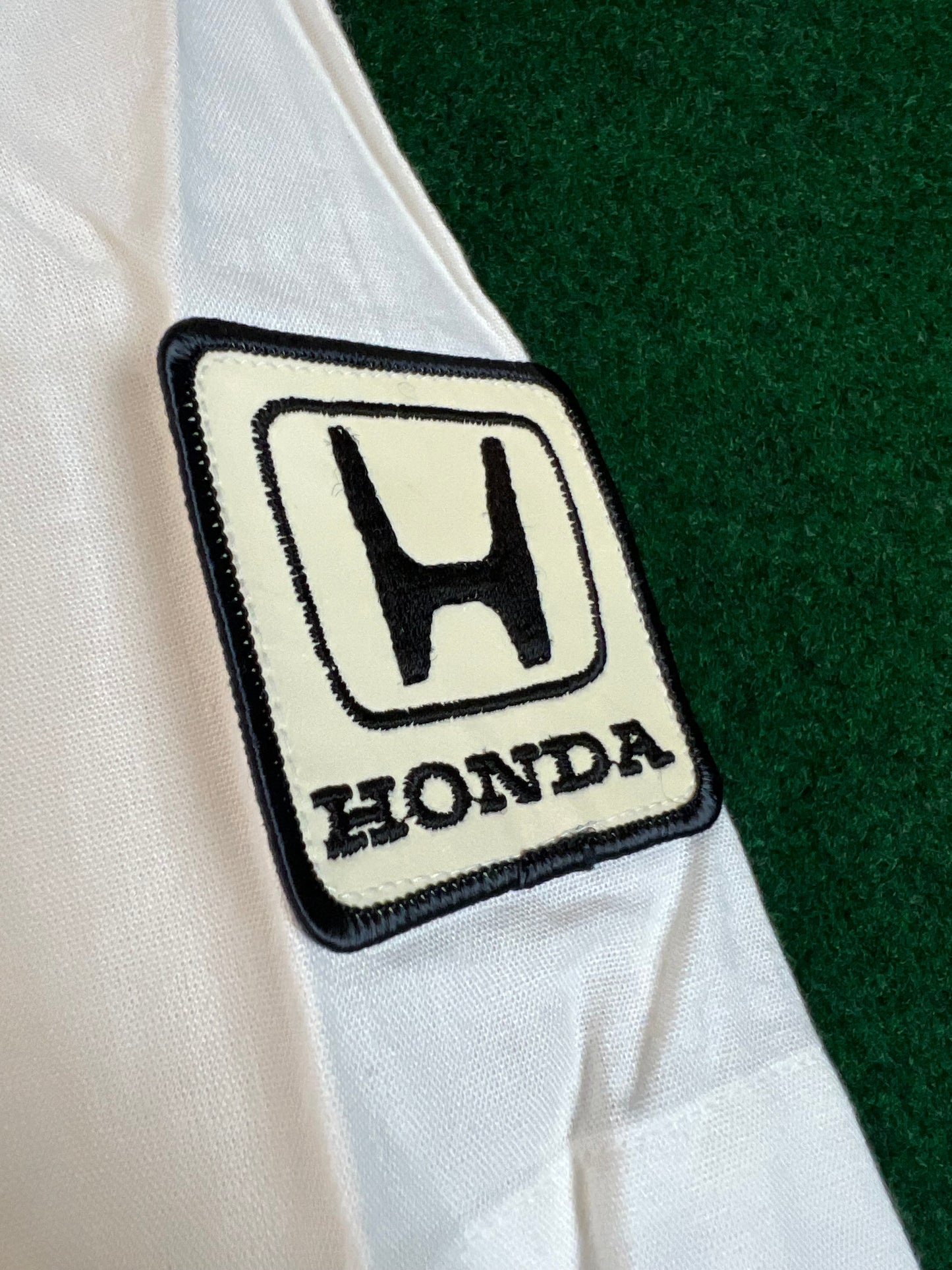 Gathers Honda - Honda Collection JTCC 1997 Honda Accord Buttondown Staff Shirt and #33 Okada Raceday Fan Cheering Flag Set