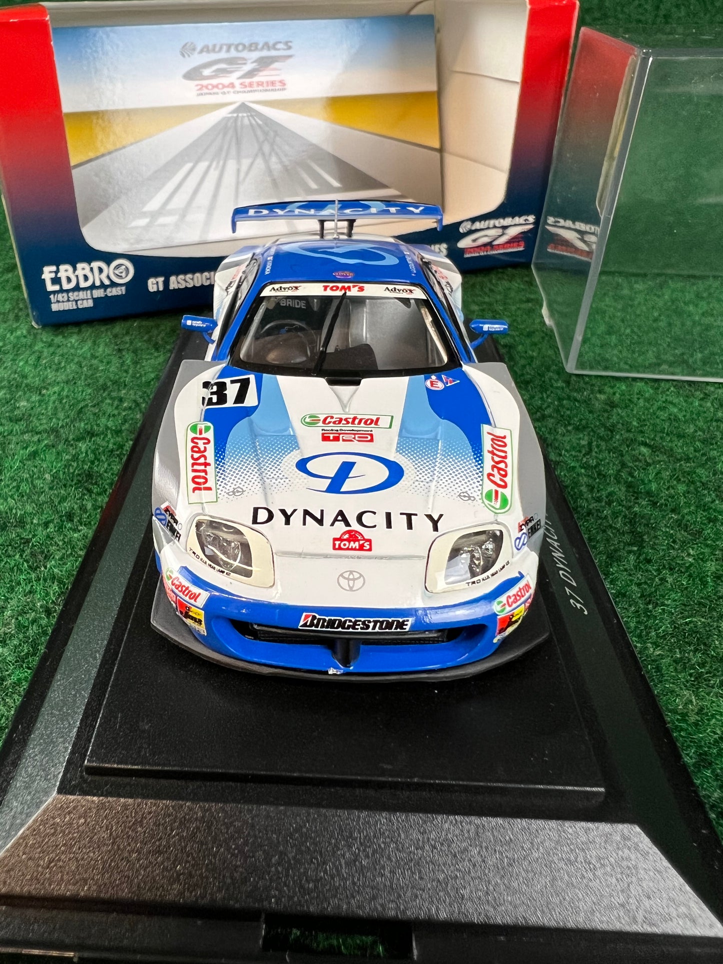 EBBRO - 2004 JGTC Dynacity Tom's Toyota Supra 1/43 Scale Diecast