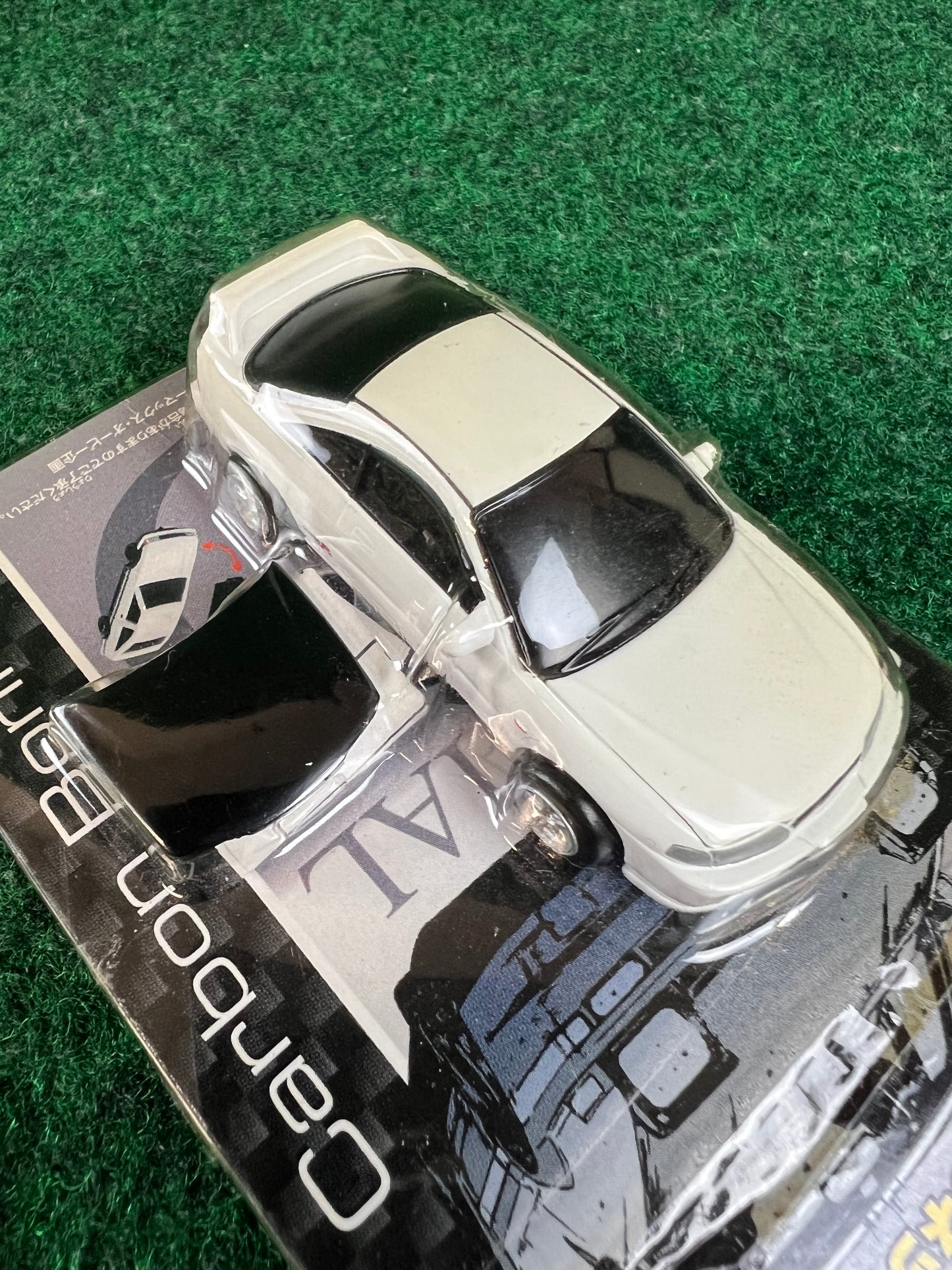 Initial D - Honda Integra Type R DC2 Toy Car w/ Carbon Fiber Hood