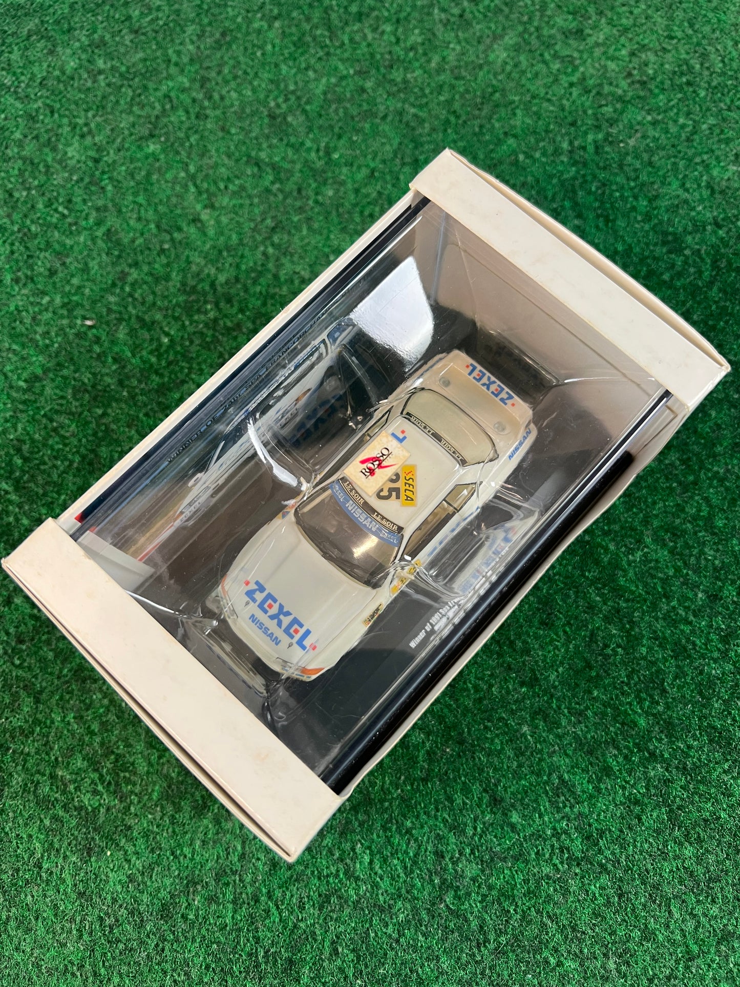 ROSSO - Zexel No. 25 WINNER OF 24hr SPA FRANCORCHAMPS '91 Nissan Skyline R32 GT-R 1/43 Scale Model Car