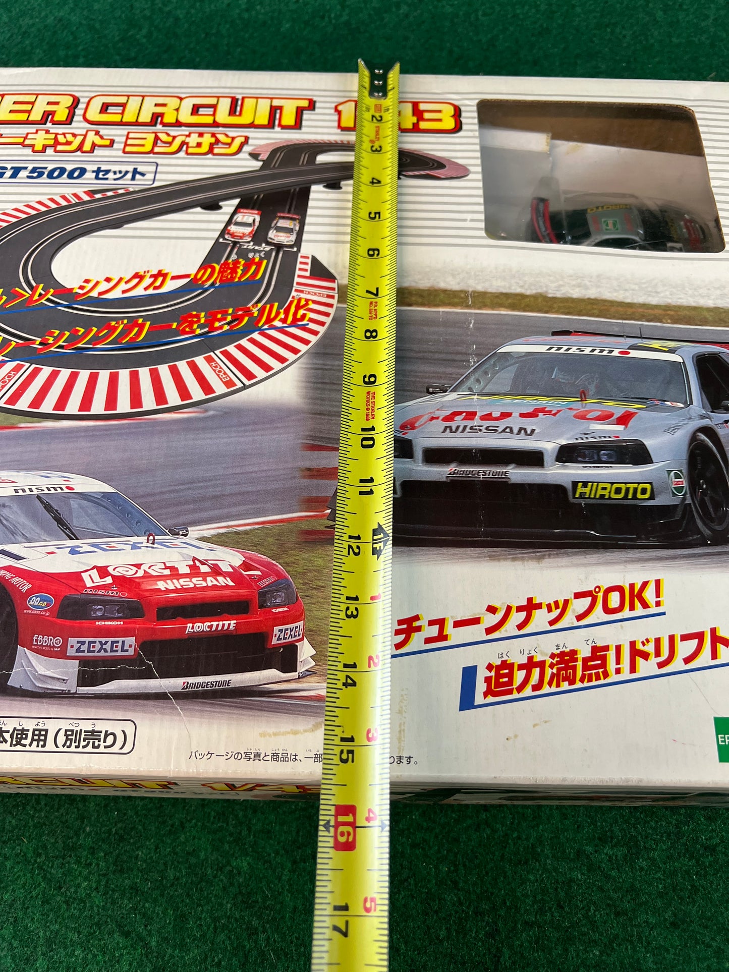 Epoch Super Circuit 1/43 Scale NISMO Nissan Skyline R34 GT-R GT500 Slot Car Set