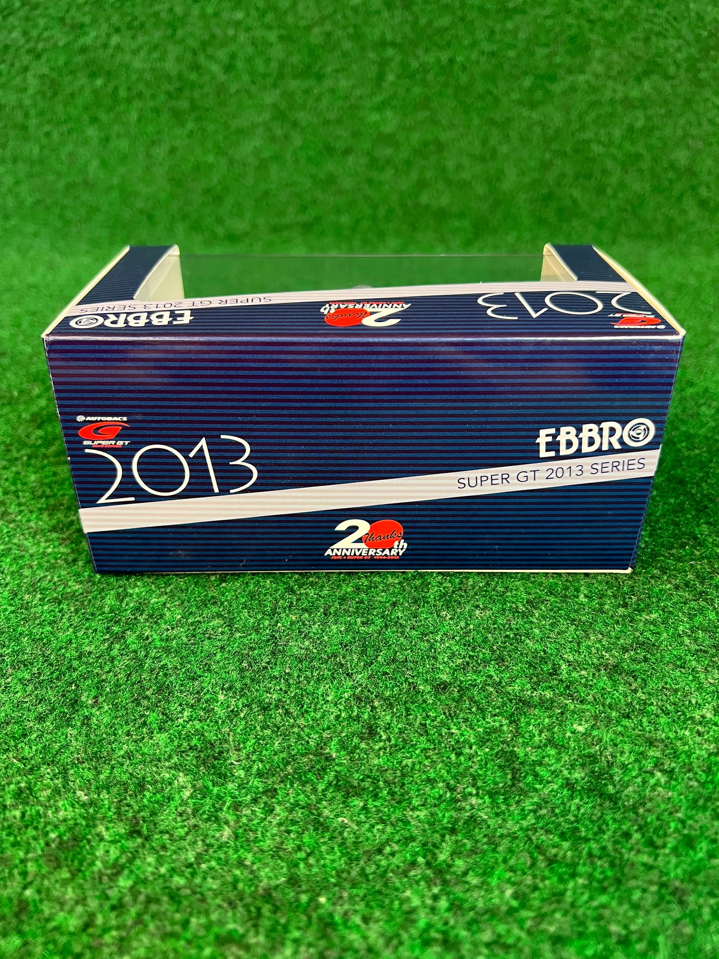EBBRO - Super GT 2013 Okayama Test Endless Taisan Porsche 911 GT3R GT300 1/43 Scale Diecast