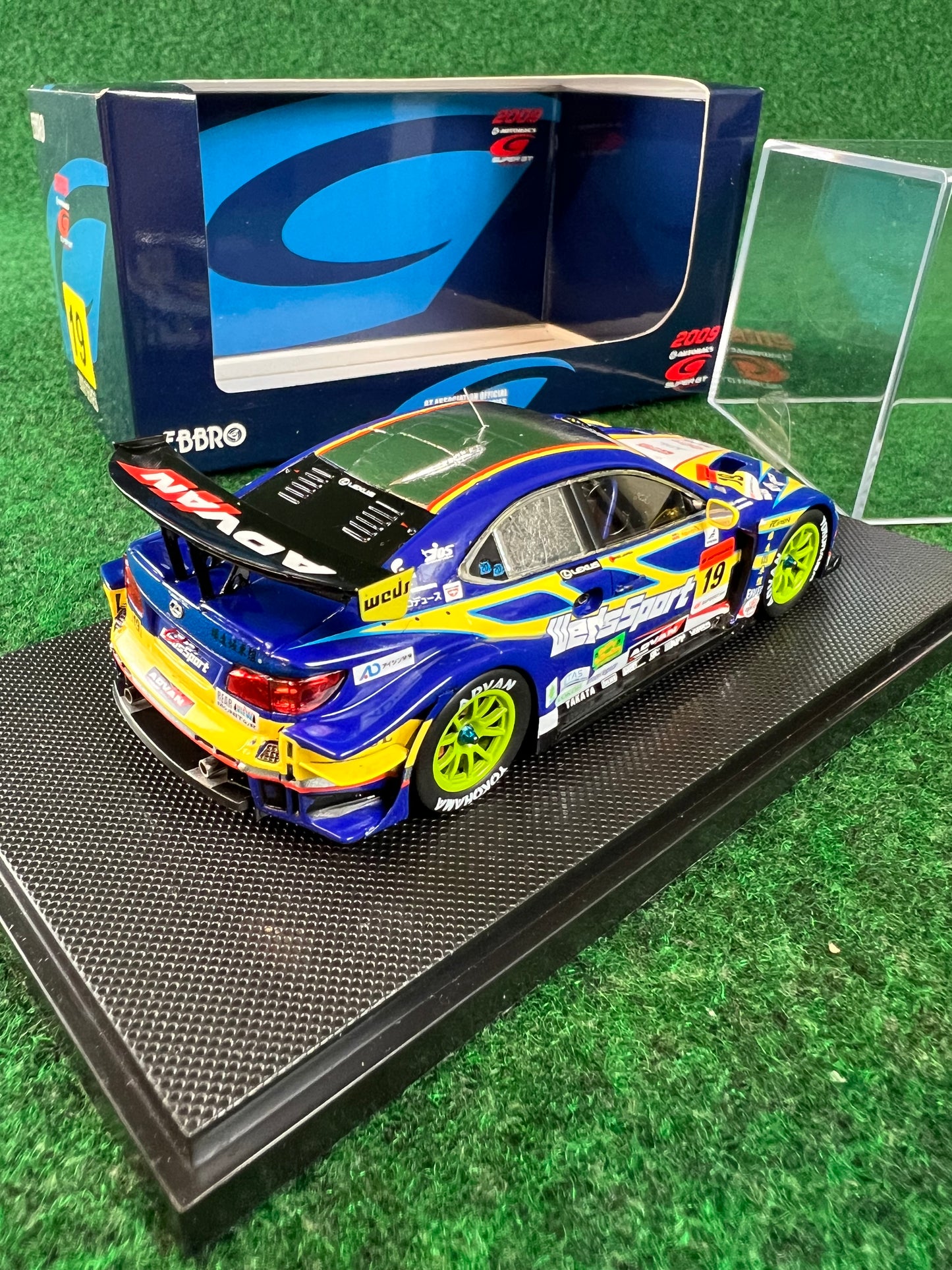 EBBRO - Wedssport SuperGT Lexus IS350 1/43 Scale Diecast