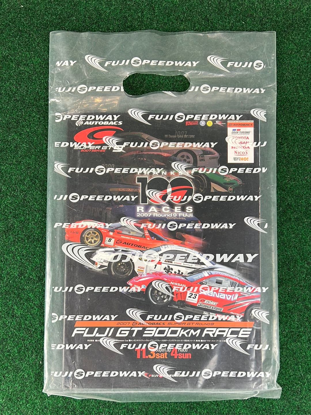 2007 AUTOBACS SuperGT Fuji Speedway GT Round 9 Official Race Program and Towel Set