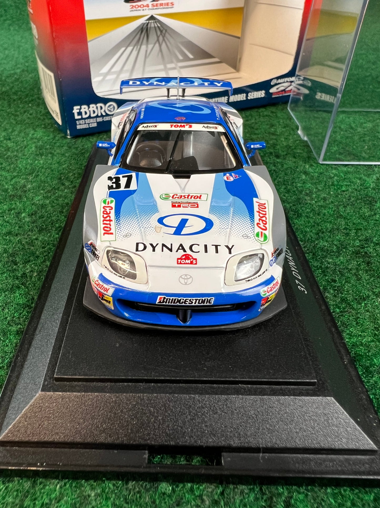 EBBRO - 2004 JGTC Dynacity Tom's Toyota Supra 1/43 Scale Diecast