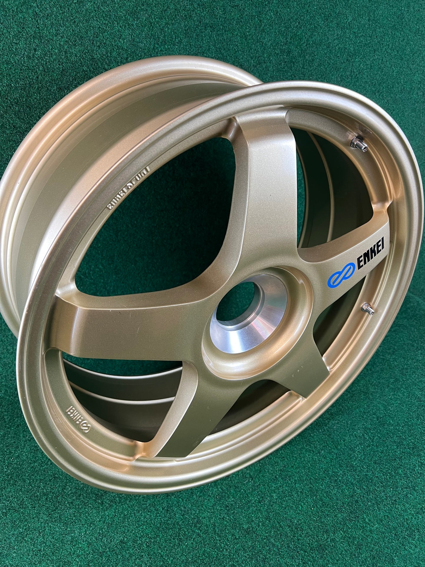 ENKEI - JTCC FET Toyota Corolla Centerlock Wheel and Goods Set