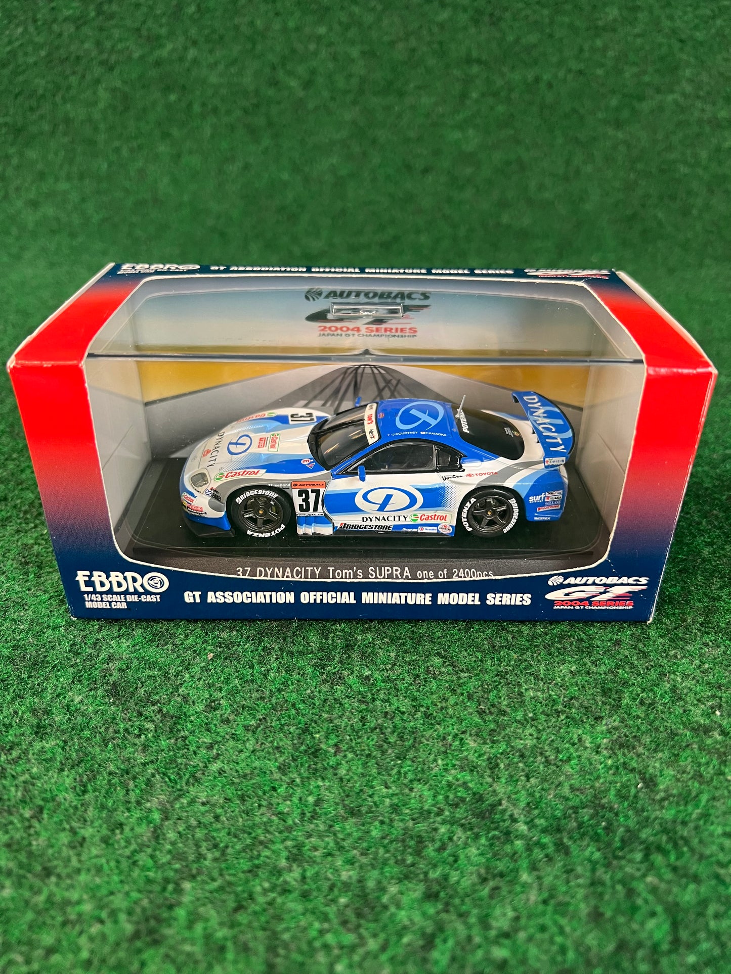EBBRO - 2004 JGTC Dynacity Tom's Toyota Supra 1/43 Scale Diecast