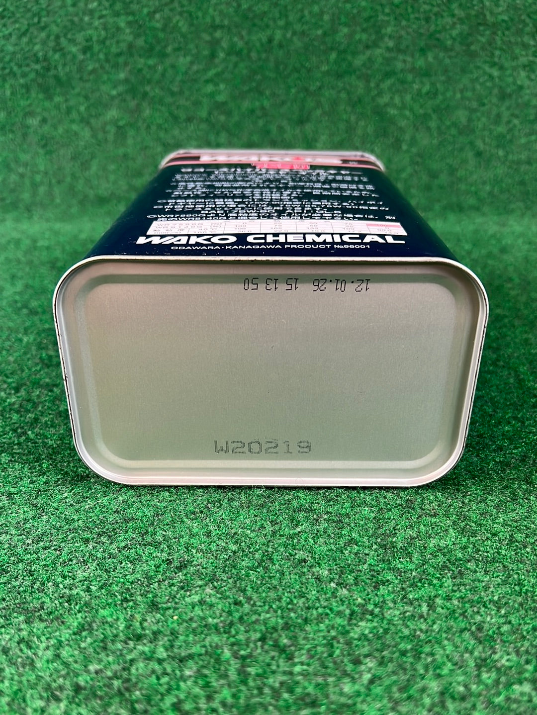 WAKO’S Racing Gear Oil WR 7590 G Oil Can
