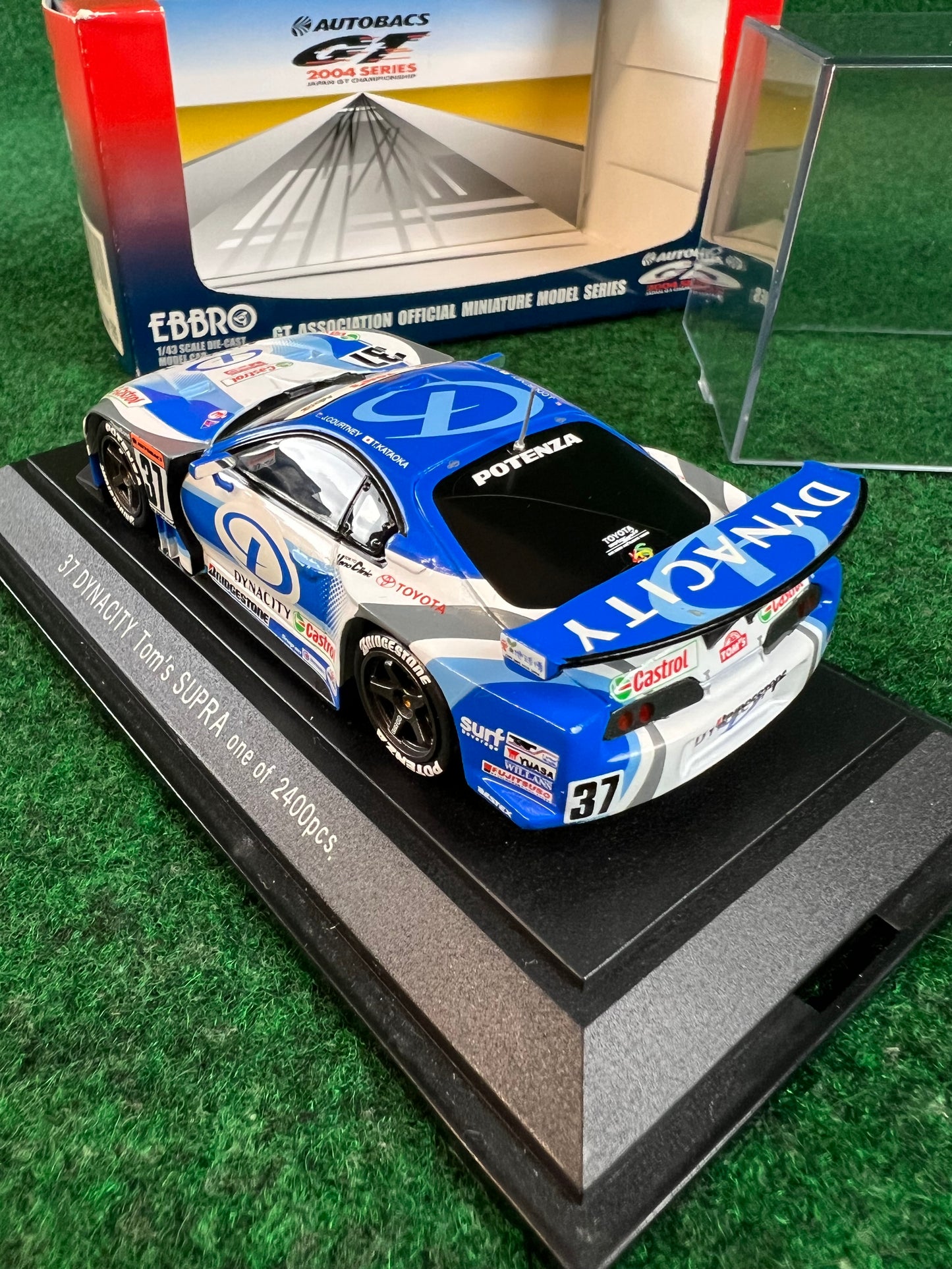 EBBRO - 2004 JGTC Dynacity Tom's Toyota Supra 1/43 Scale Diecast