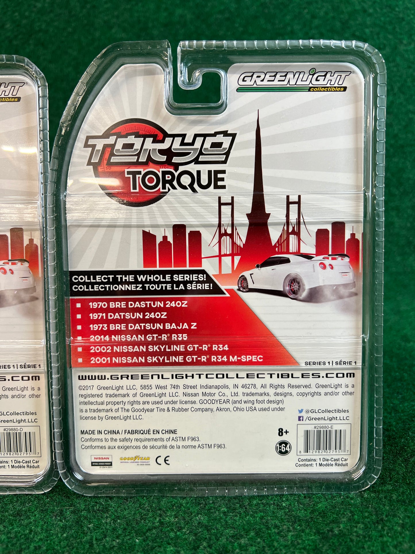 Greenlight - Tokyo Torque Nissan Skyline GT-R R34 Set of 2 (Small) Diecast