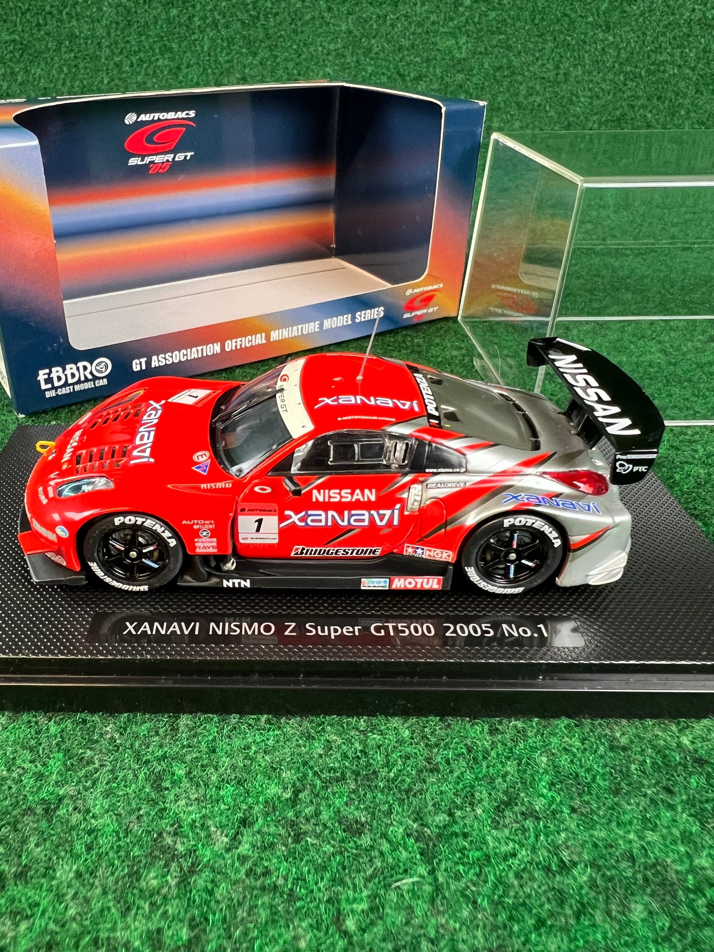 EBBRO SuperGT 2005 XANAVI Nismo Nissan Fairlady Z #1 1/43 Scale Diecast