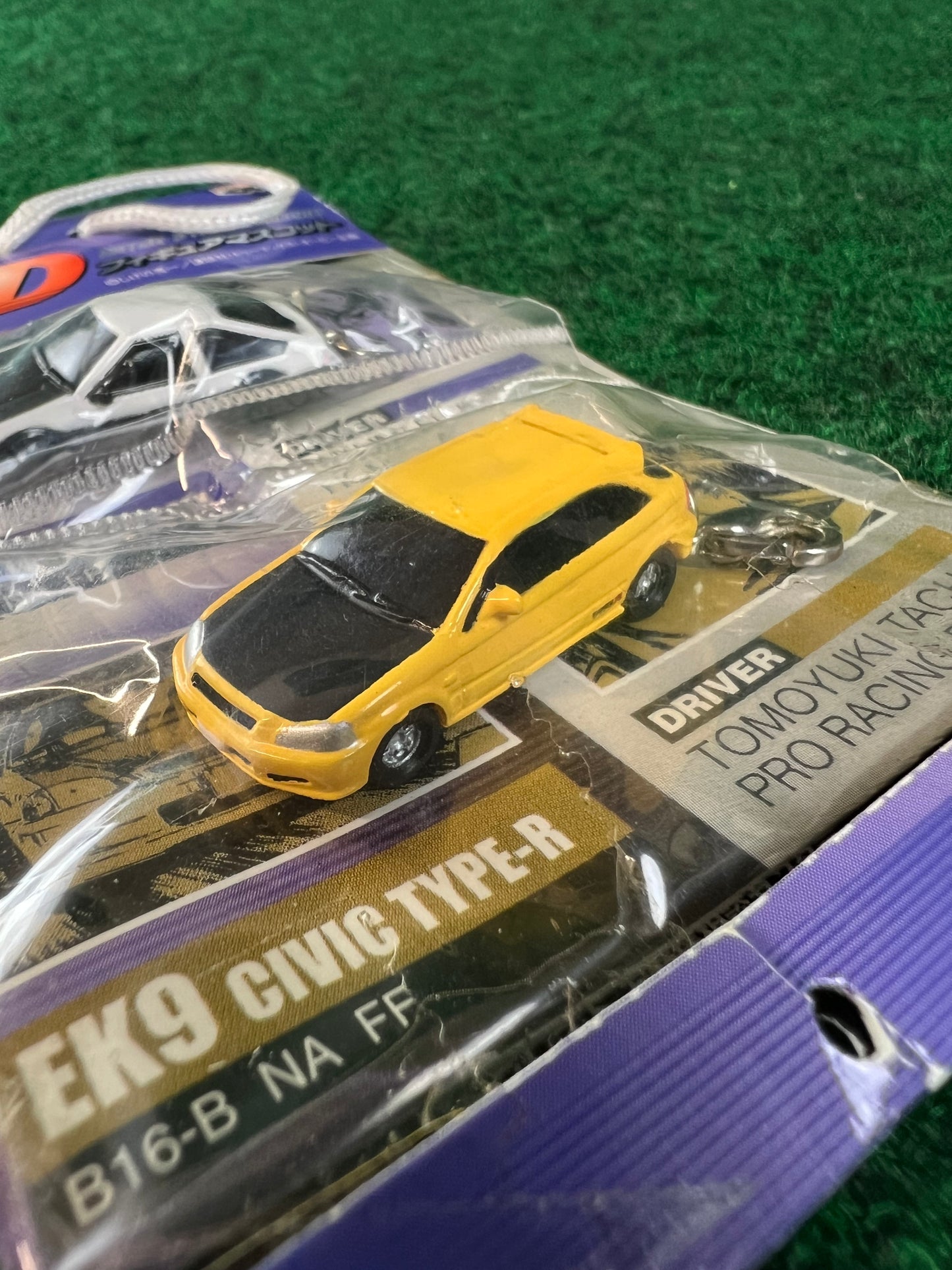 Initial D - Toyota Corolla AE86 & Honda Civic EK9 Mini Car Keychain Set